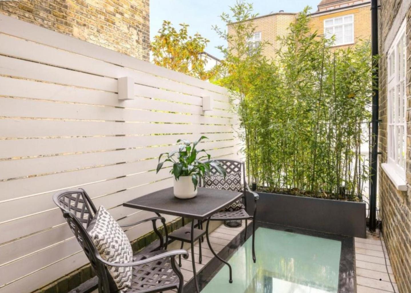 Apartment Luxury Shawfield In London