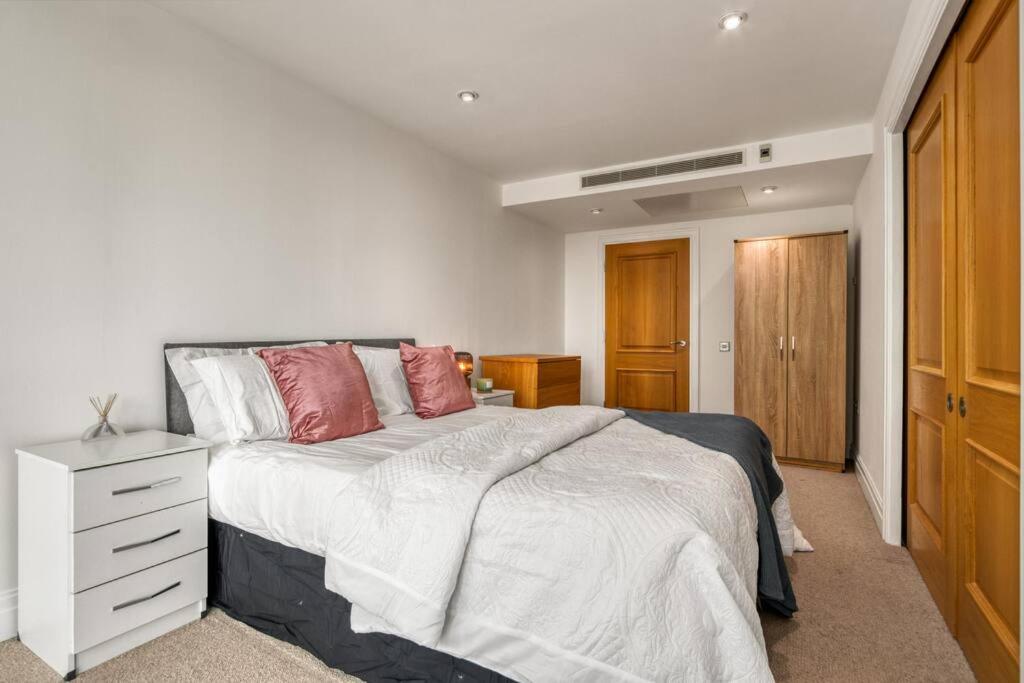 Luxury Living In Paddington, Appartamento Londra