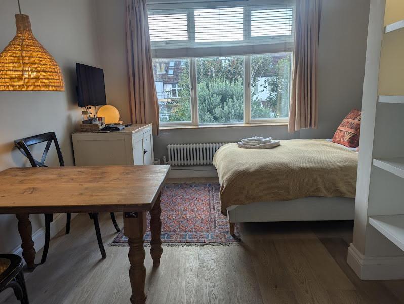 Brookview London