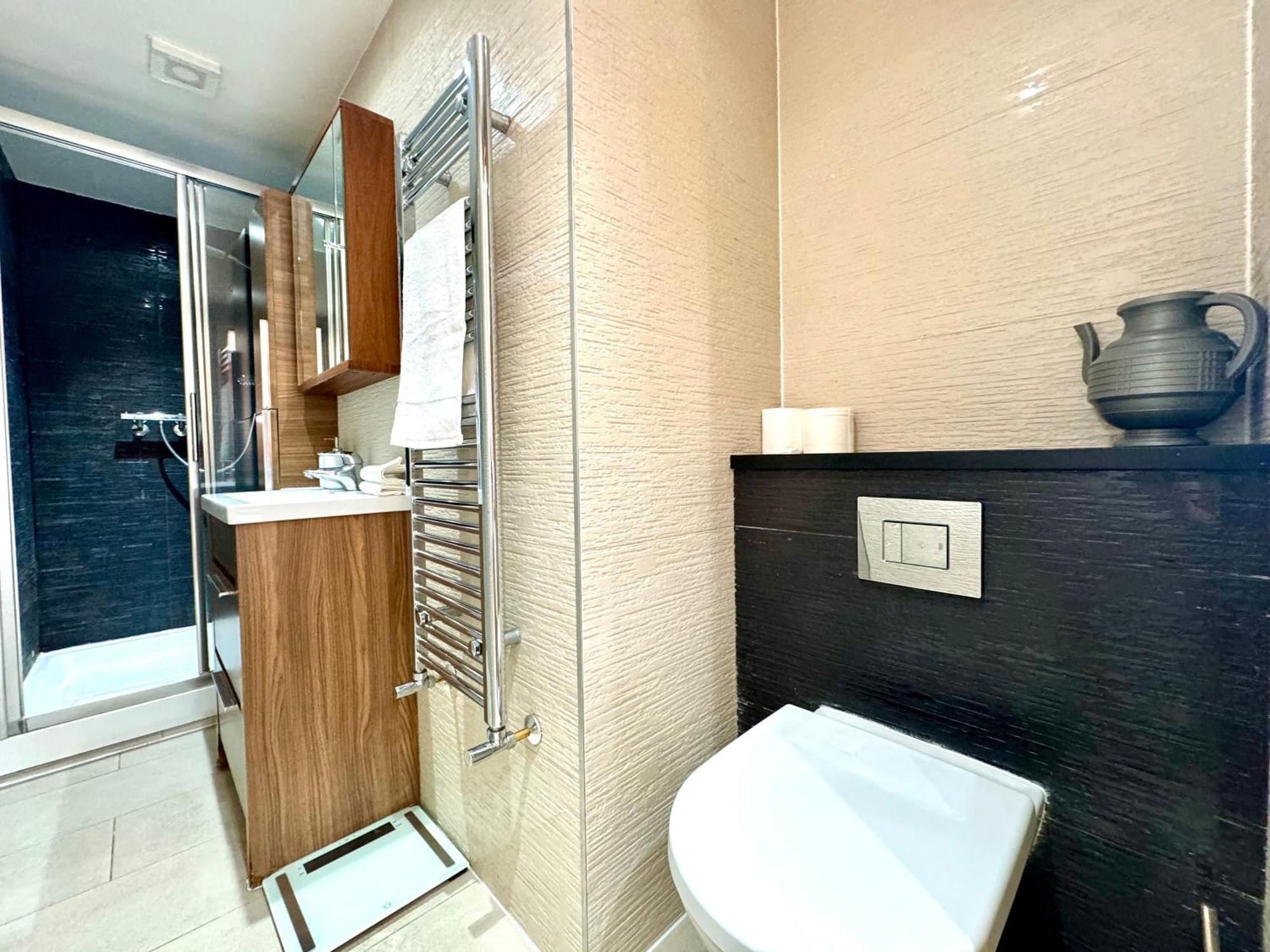 Apartment Chic 1 Bedroom By Wild