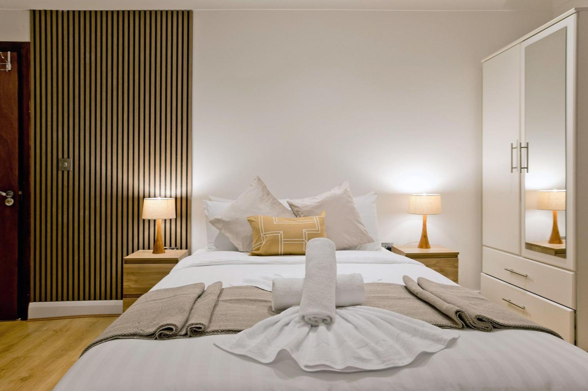 Imperial Argyle Square Apartment *