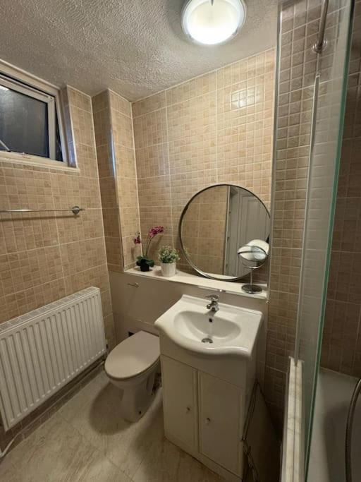 Tks Modern 1bed Flat, Leilighet *