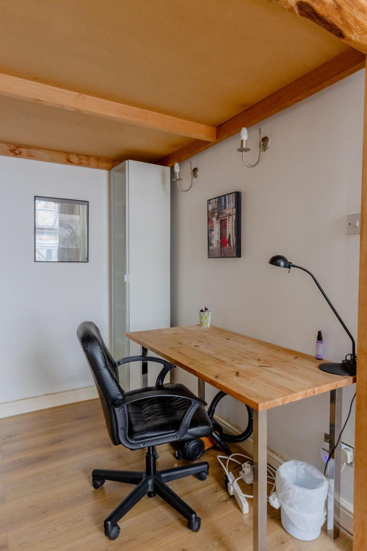 Charming Mezzanine Heart Of Paddington