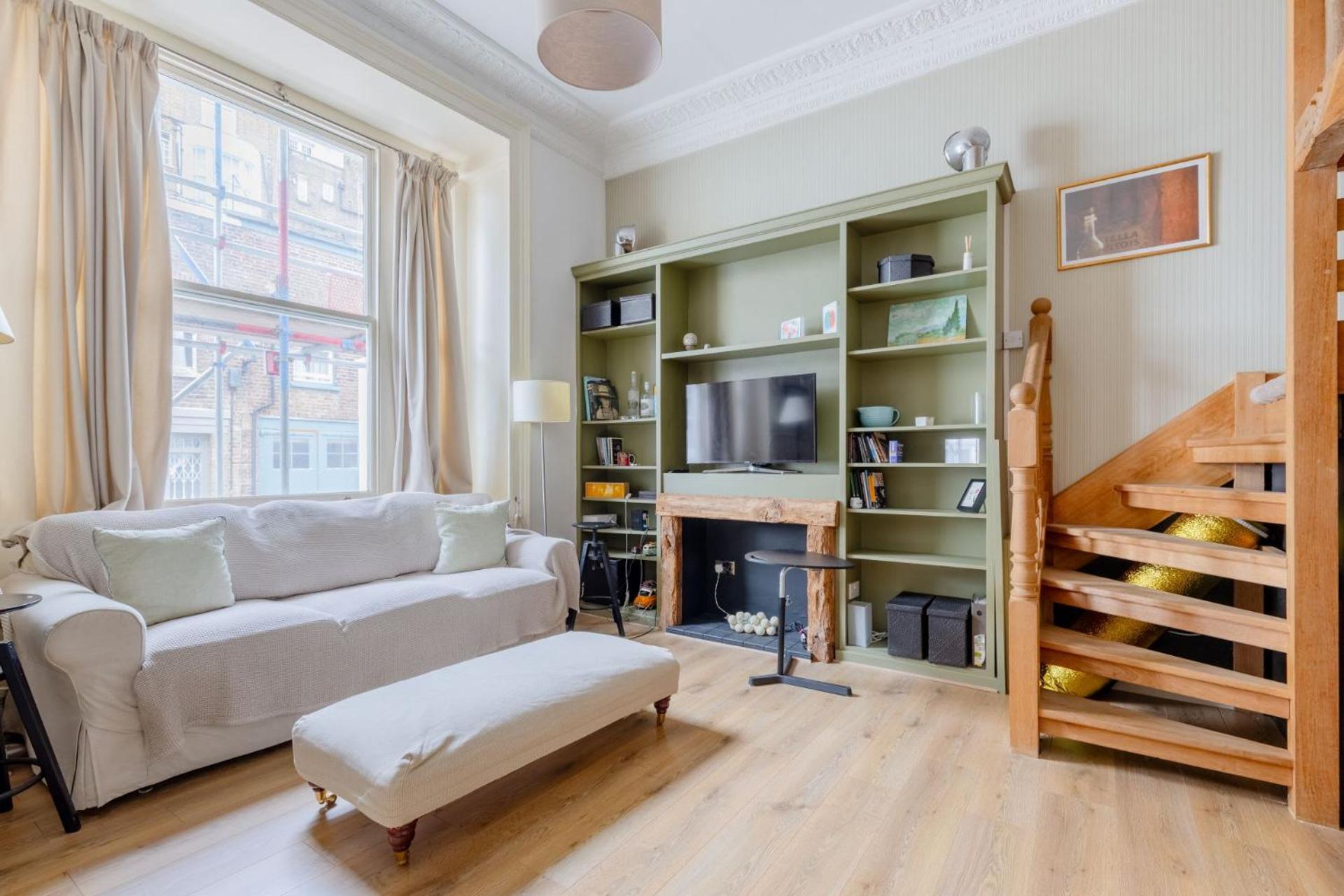 Charming Mezzanine Heart Of Paddington Apartment