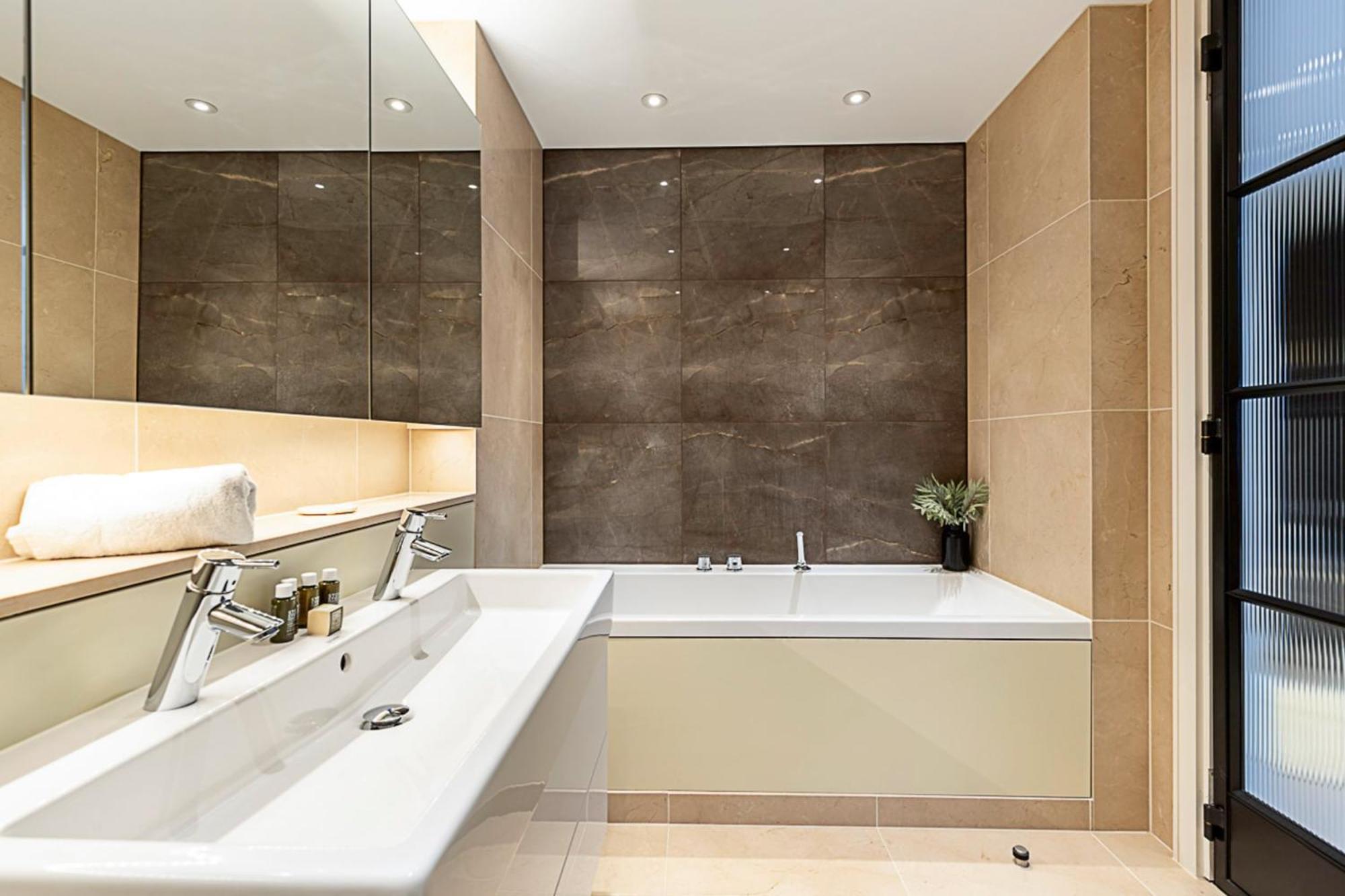 Pepys House A Modern Touch Of History Holiday home London