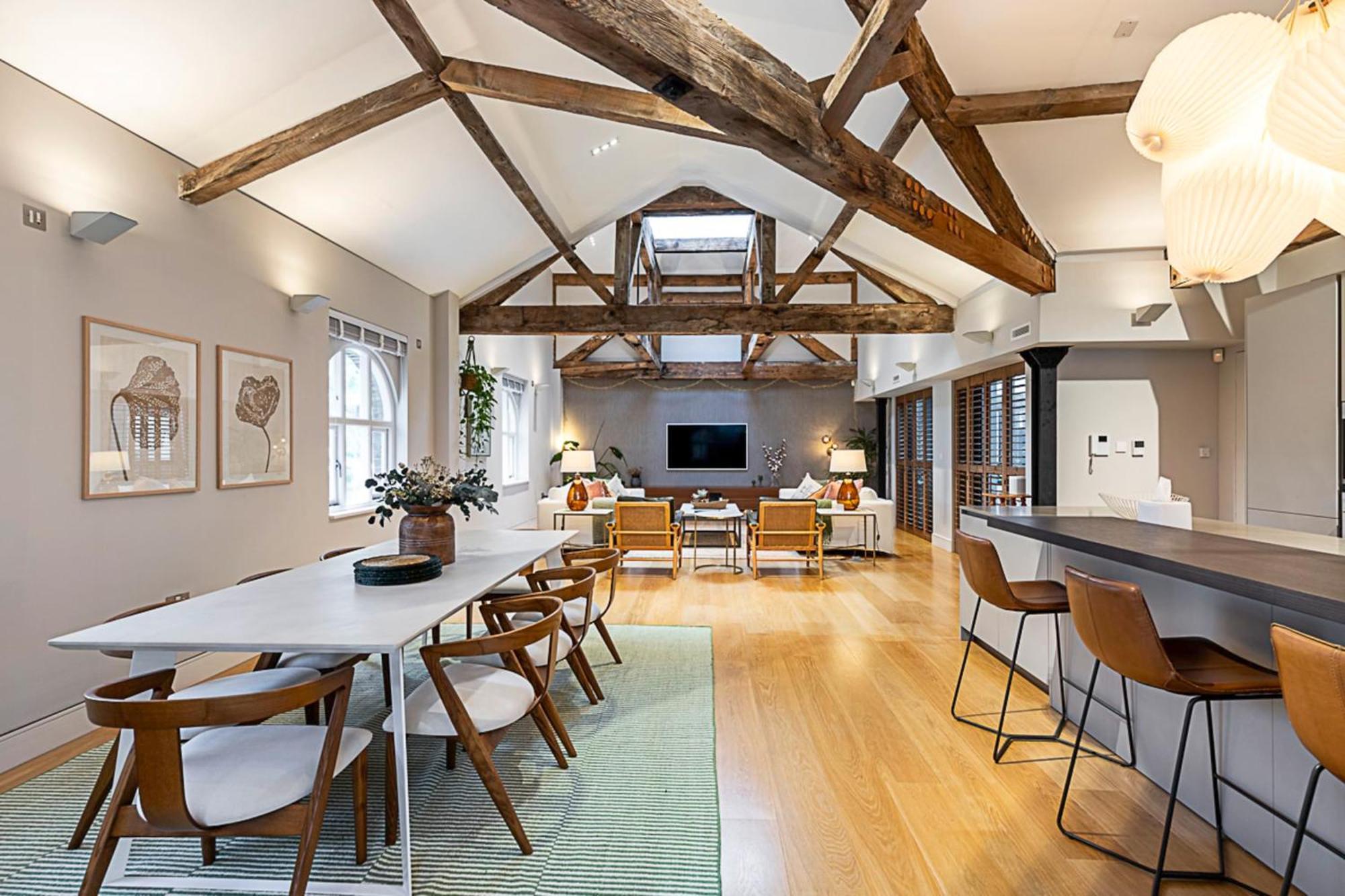 Pepys House A Modern Touch Of History Ferienhaus