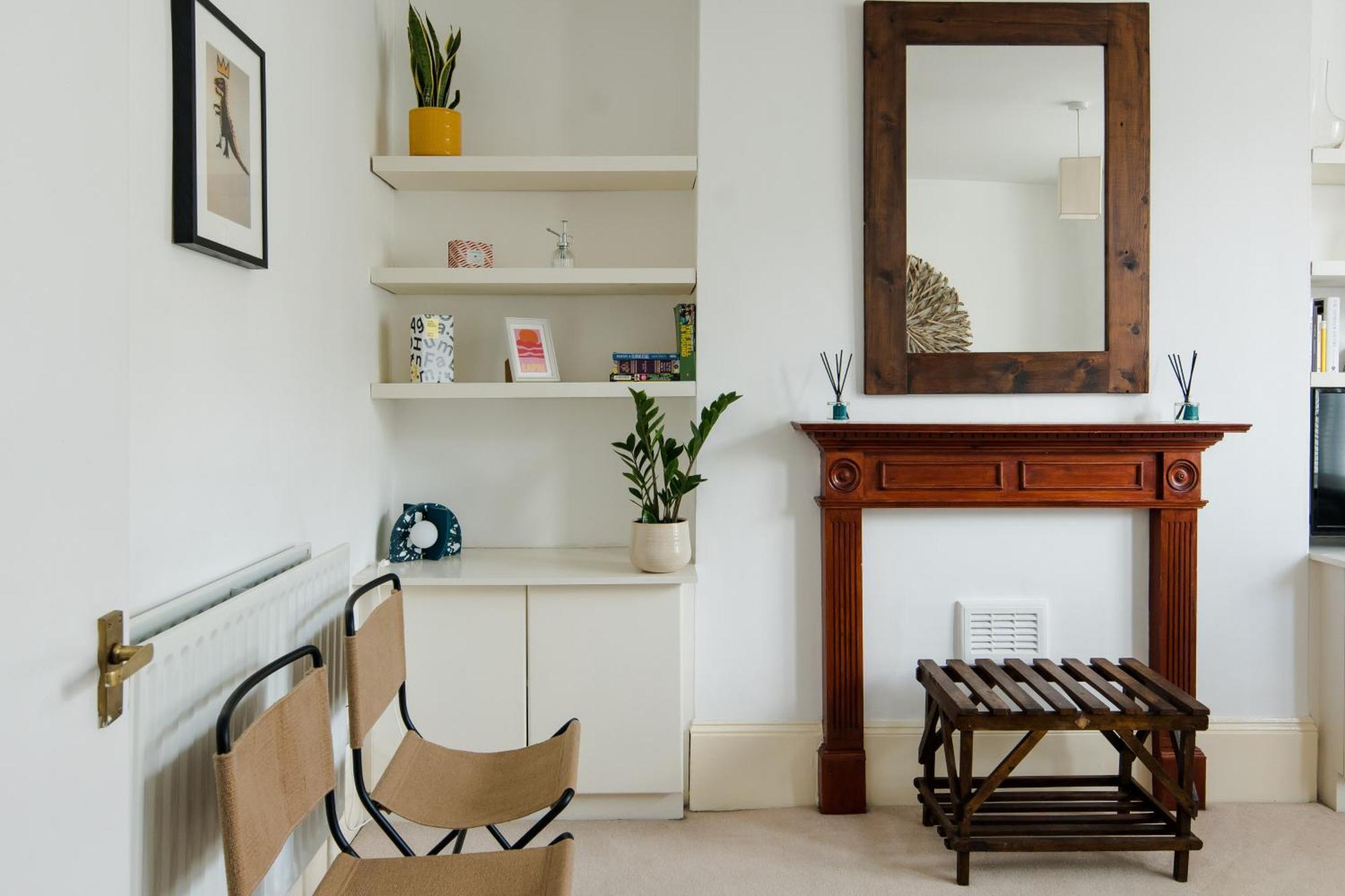 Beautiful Designer Flat In Maida Vale, Sleeps 4 * London