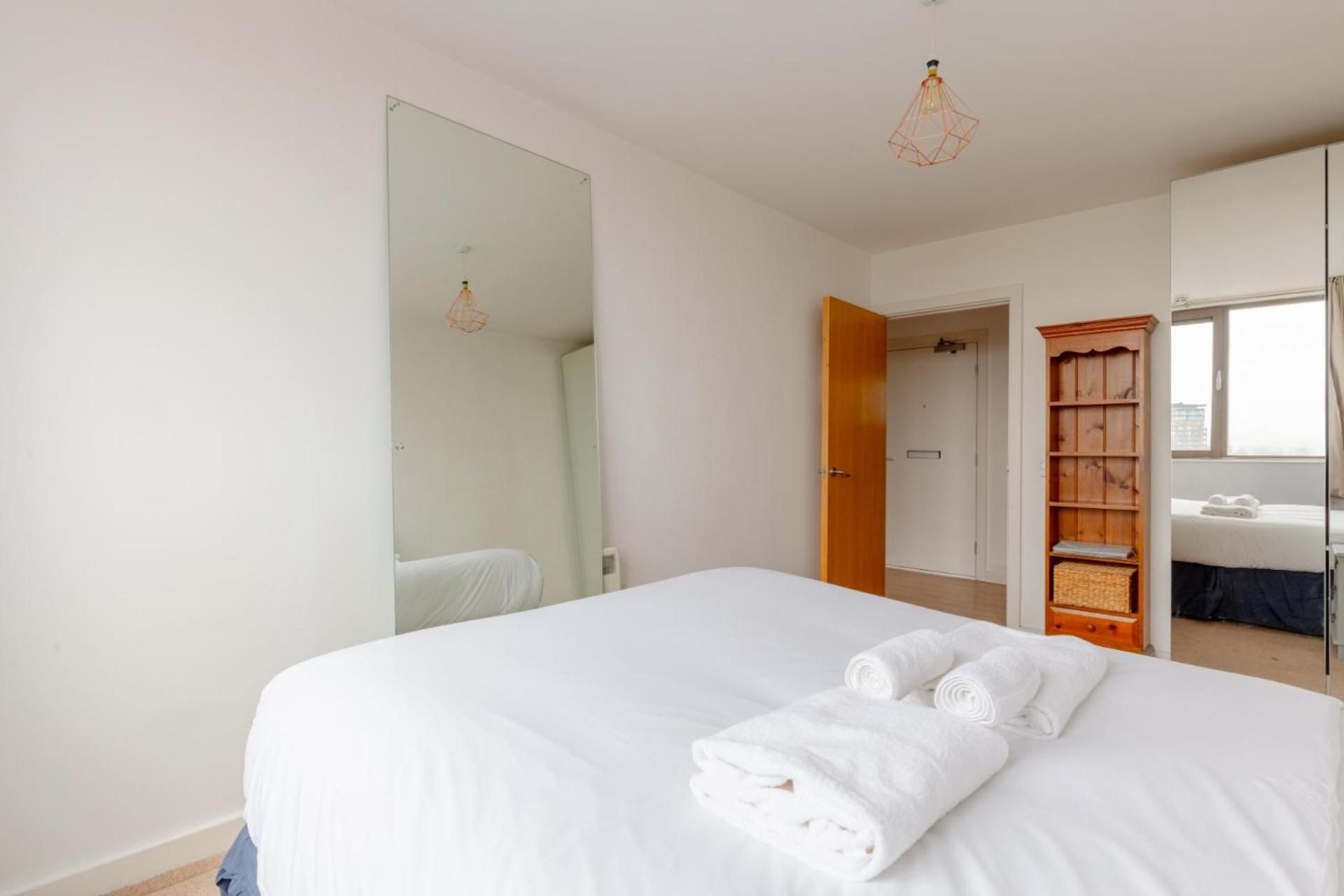 Leilighet Bright 2 Bed Flat With Views Near Tower Bridge London