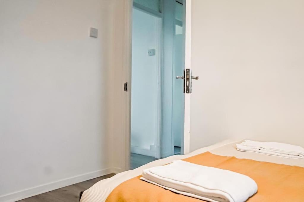 Lejlighed Spacious 3 Bedroom Flat