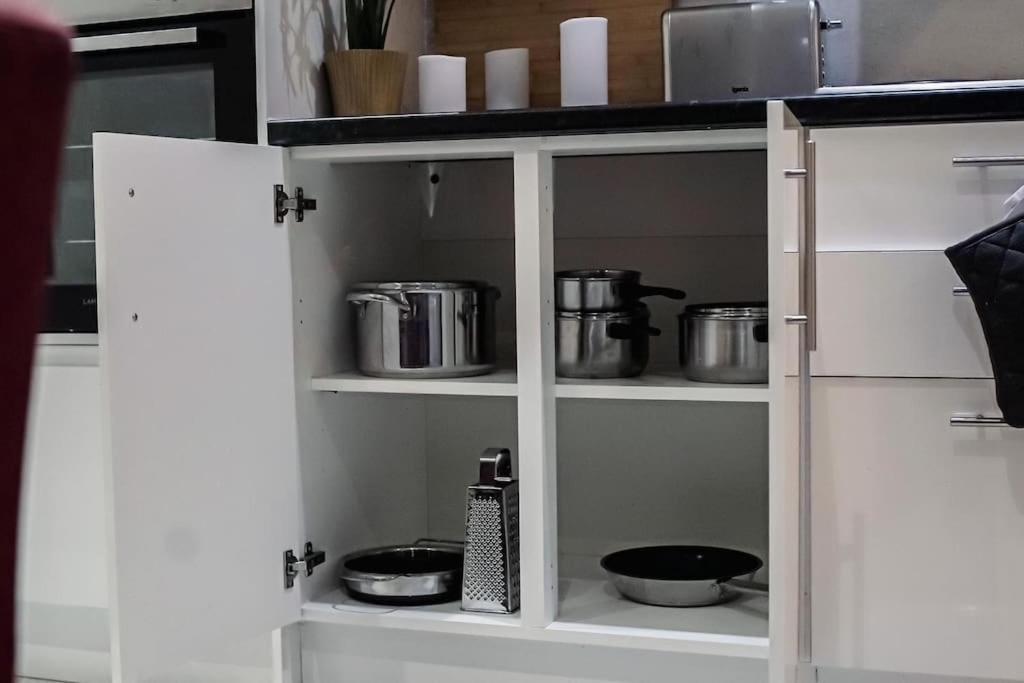 Lejlighed Spacious 3 Bedroom Flat *