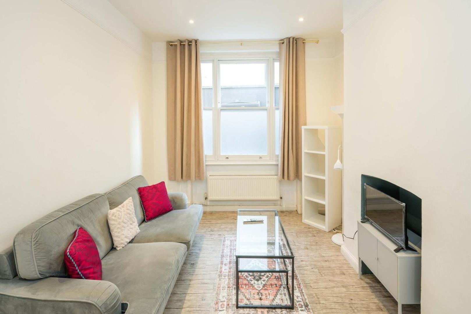 3-bed Near Oxford Street Leilighet London