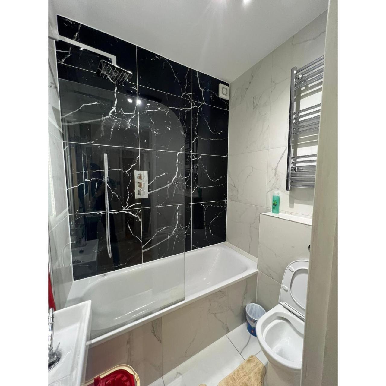 Lejlighed 5th Floor Modern Flat Near Edgware Road-f59 London