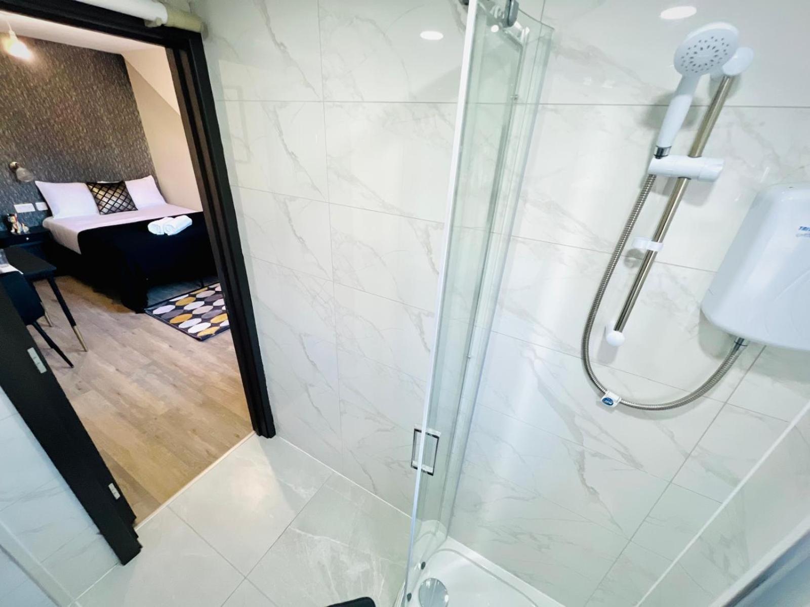 Luxury Flats In London, Ideal For Tourists Lägenhet *