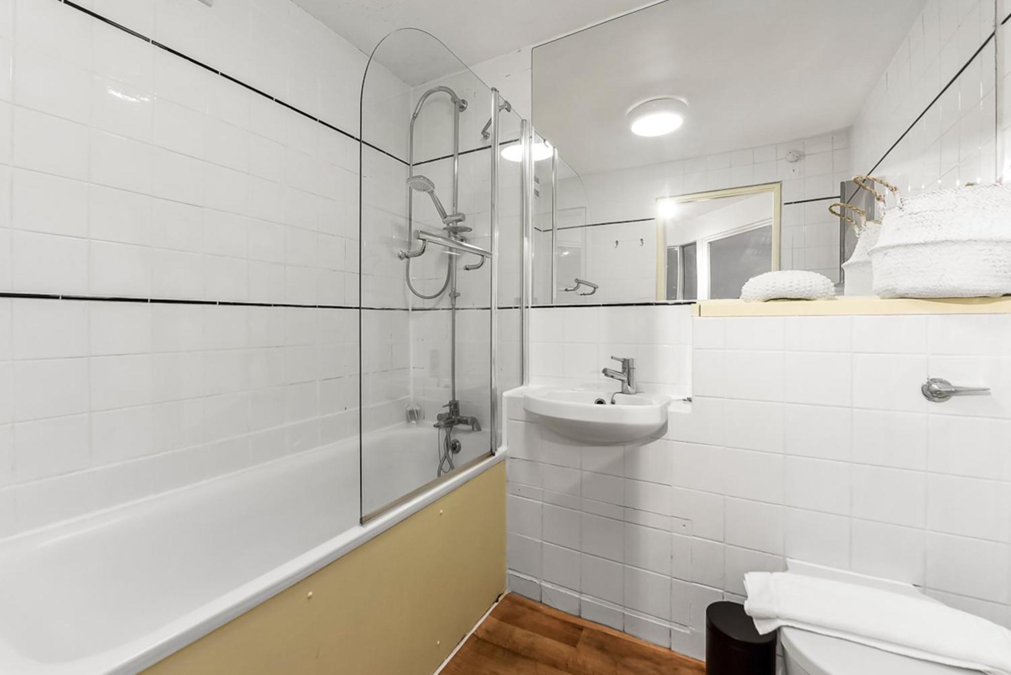 Lägenhet 1 Bed Garden Flat- Belsize Park *