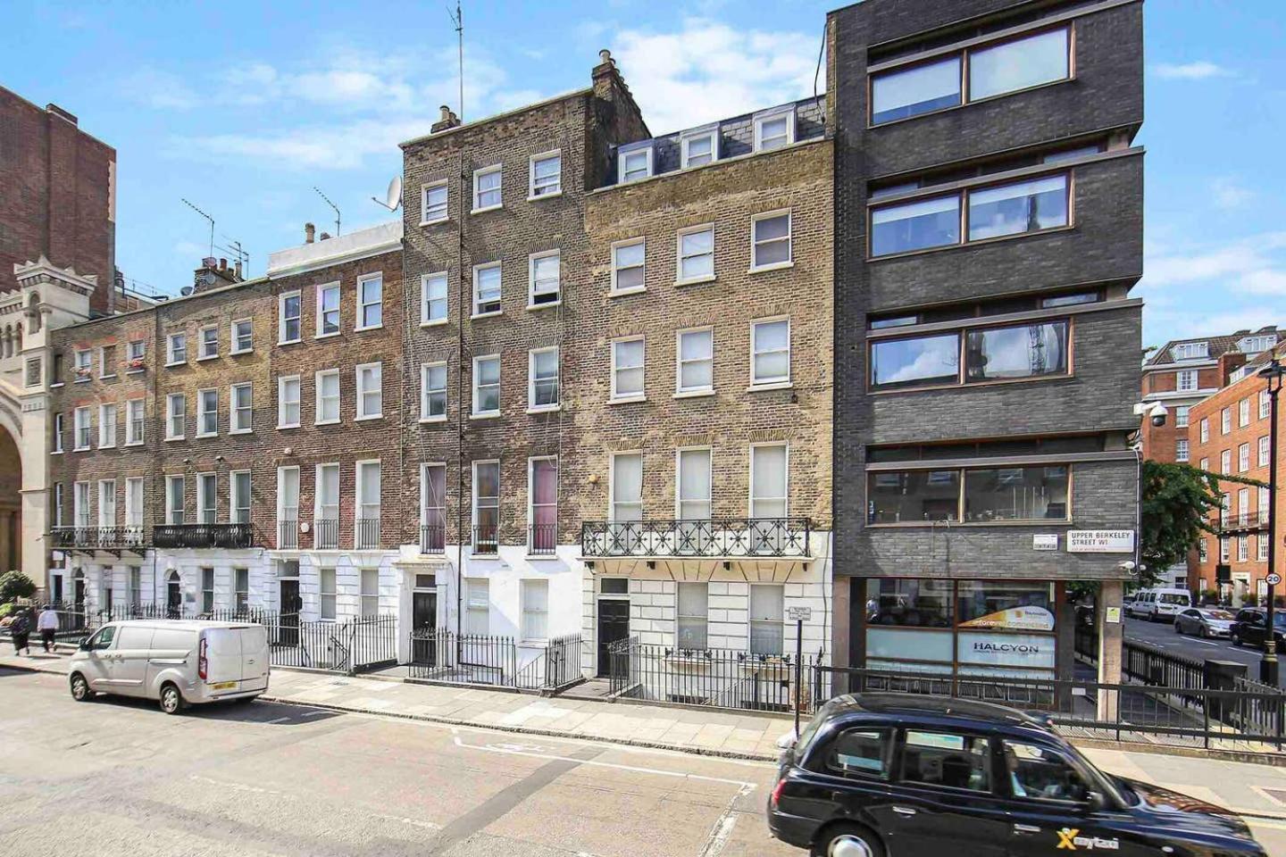 1 Bed Apartment- Marble Arch 4 Leilighet London