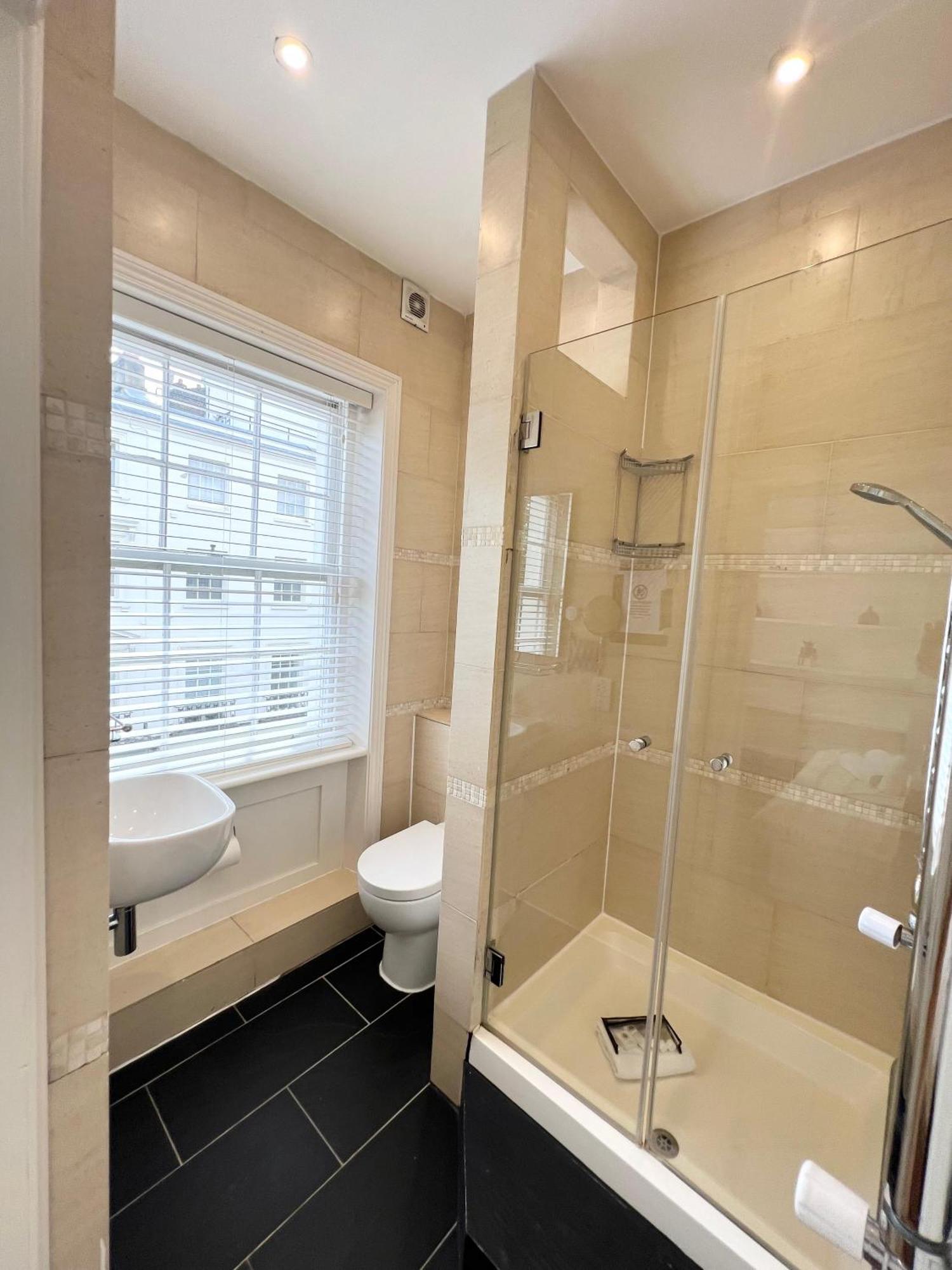 Appartamento Large 3 Bed 3 Bath Apartment- *