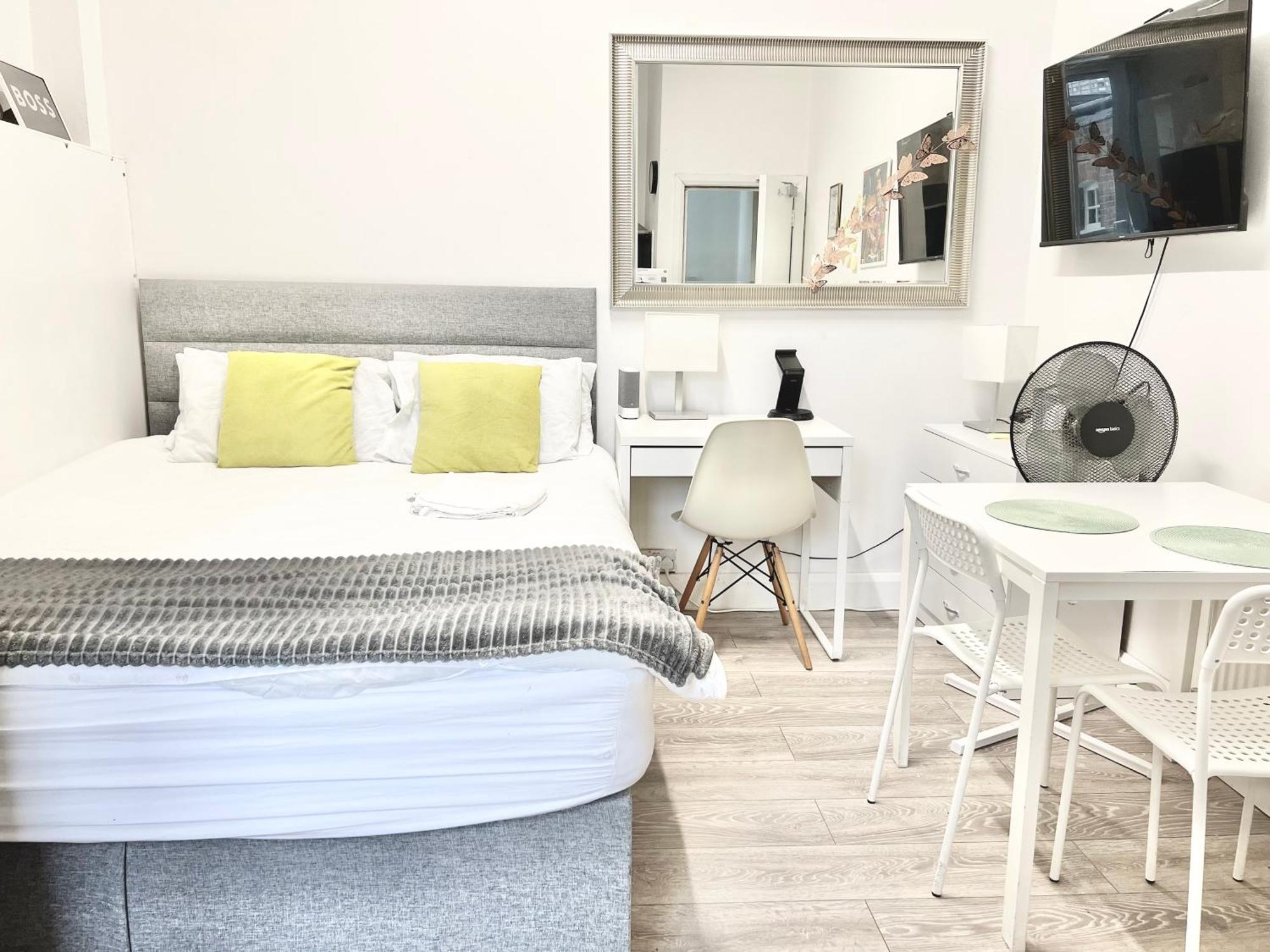 Lägenhet Complete Flat Netflix And Fast Wifi London