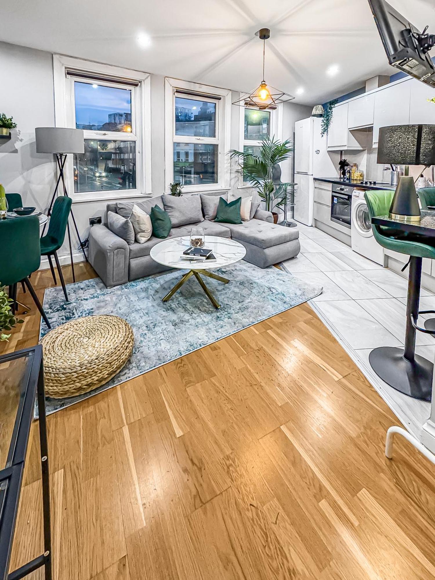 Gorgeous 1-bed In Greenwich Londra
