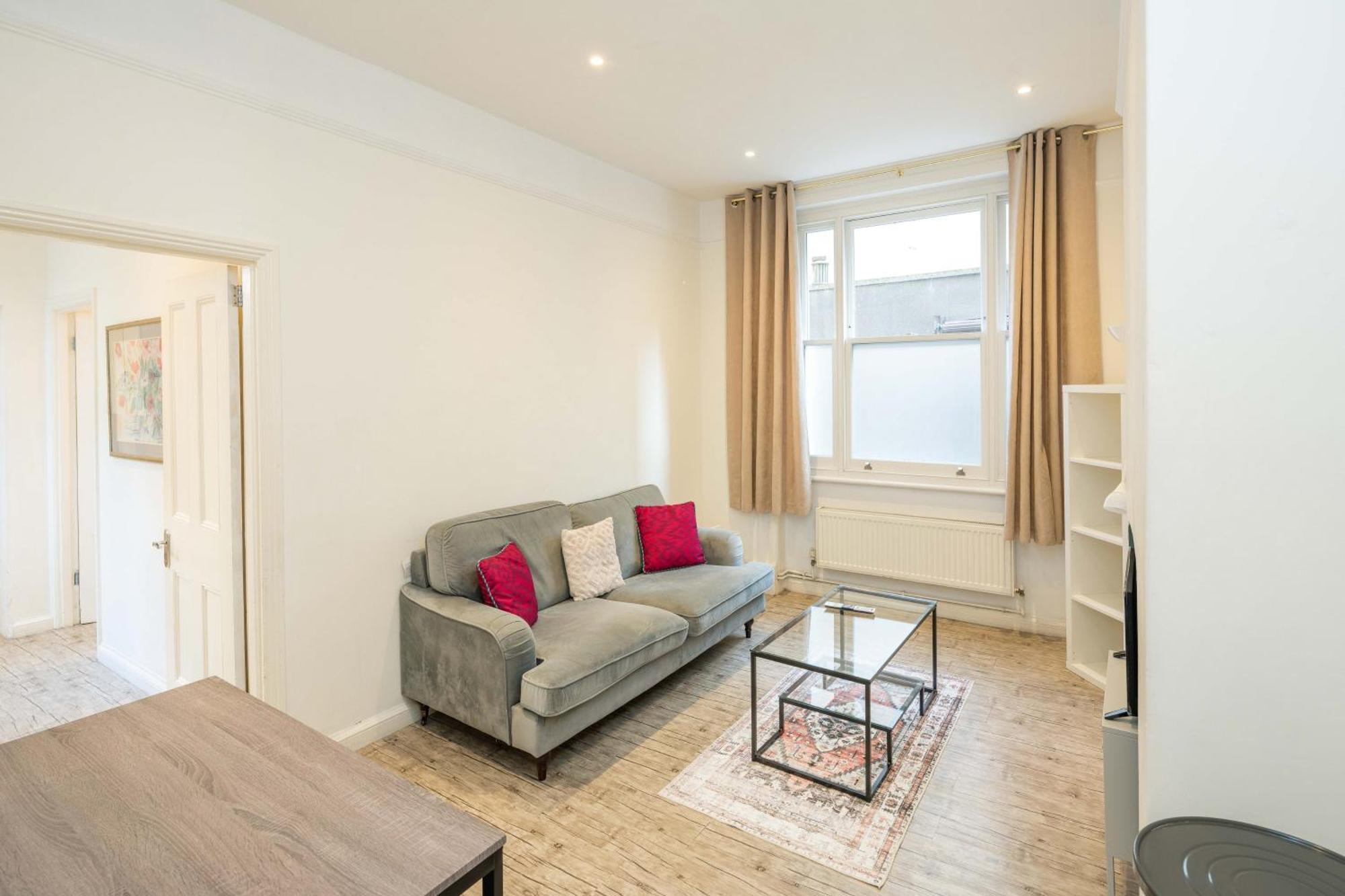 3-bed Near Oxford Street Leilighet London