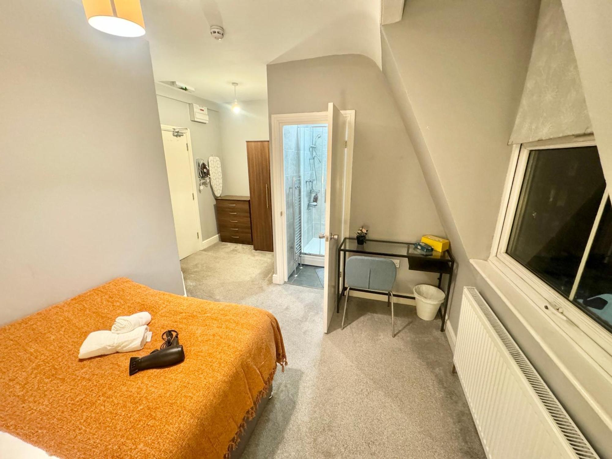 Alloggio in famiglia Modern En-suite By Finsbury Park Station 8 Mins To King's Cross By Tube *