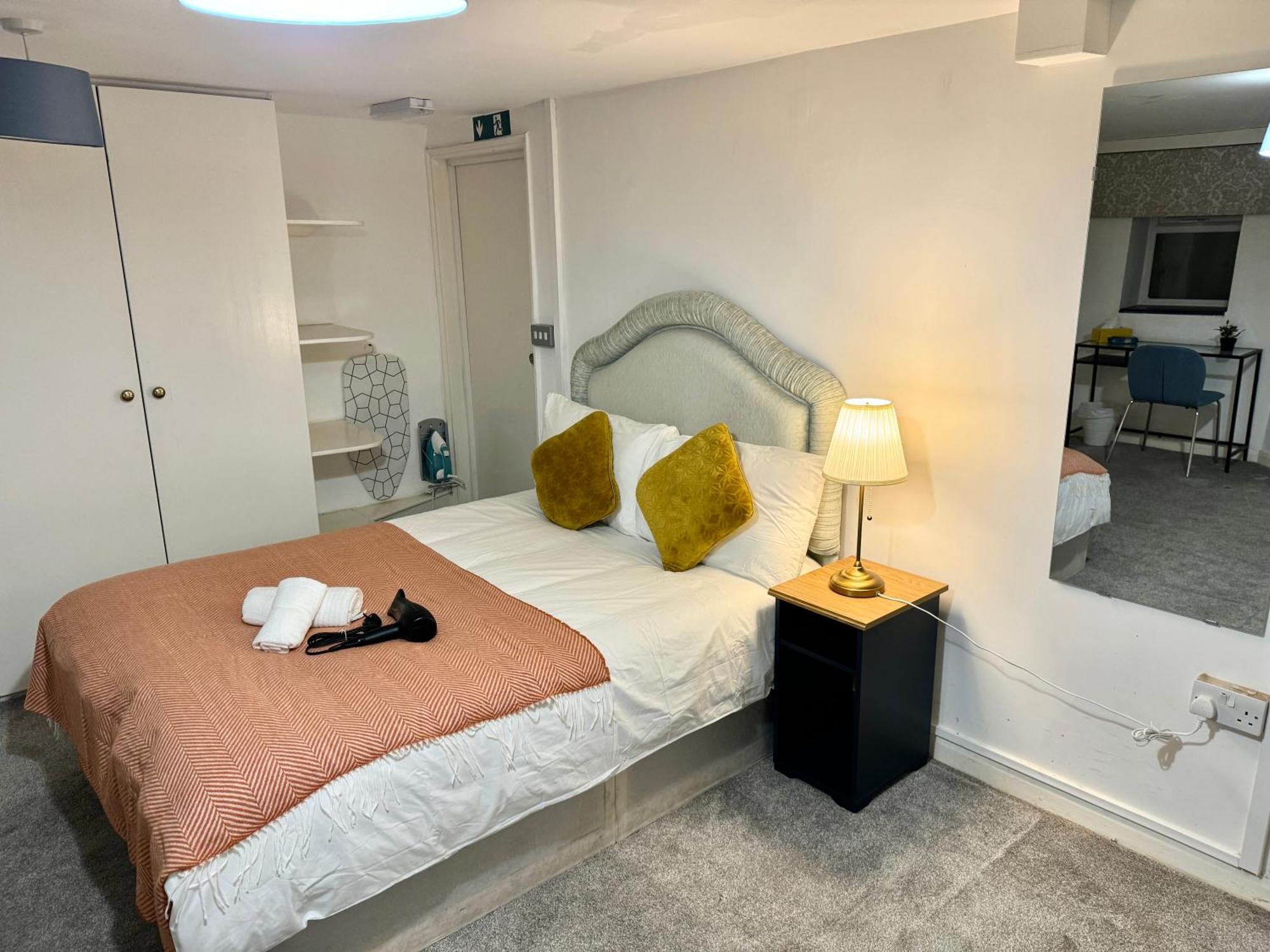 Modern En-suite By Finsbury Park Station 8 Mins To King's Cross By Tube * Londra
