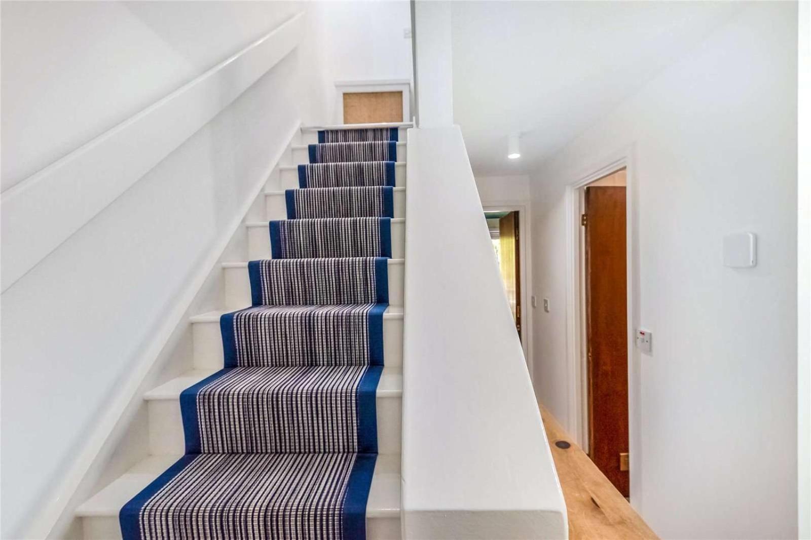 Bright & Smart 2 King-sized Bedroom Haven By The Thames & Battersea Park * London