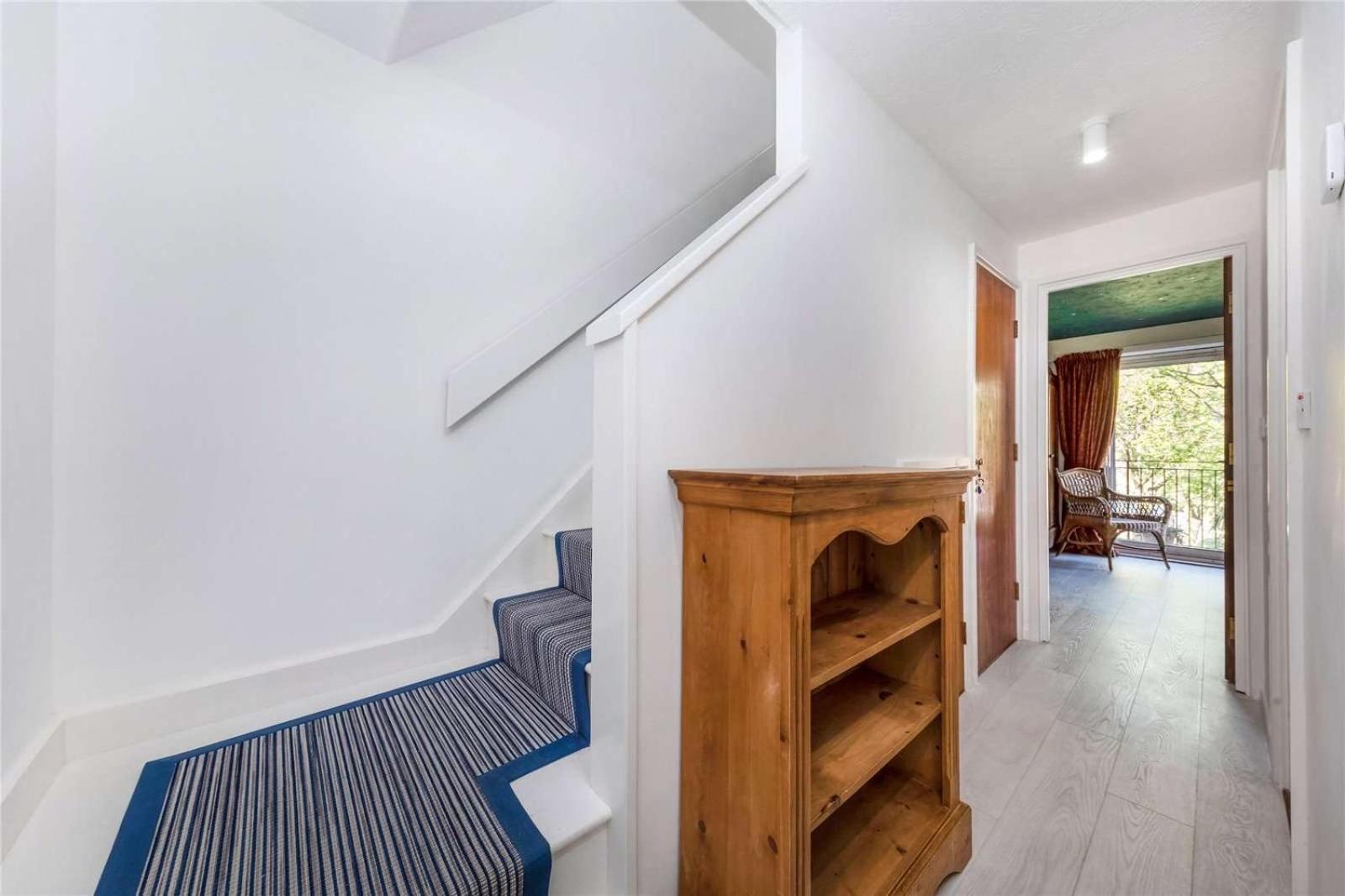 Apartment Bright & Smart 2 King-sized Bedroom Haven By The Thames & Battersea Park