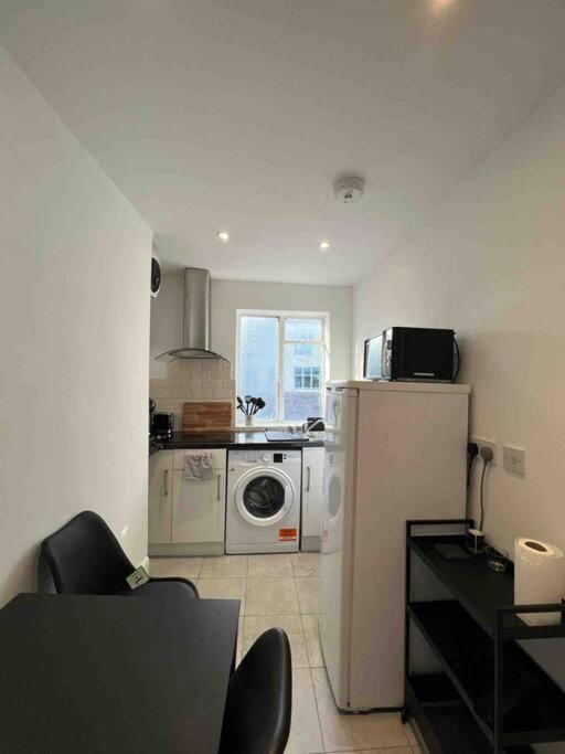 Apartment Explore From The Heart Of Soho