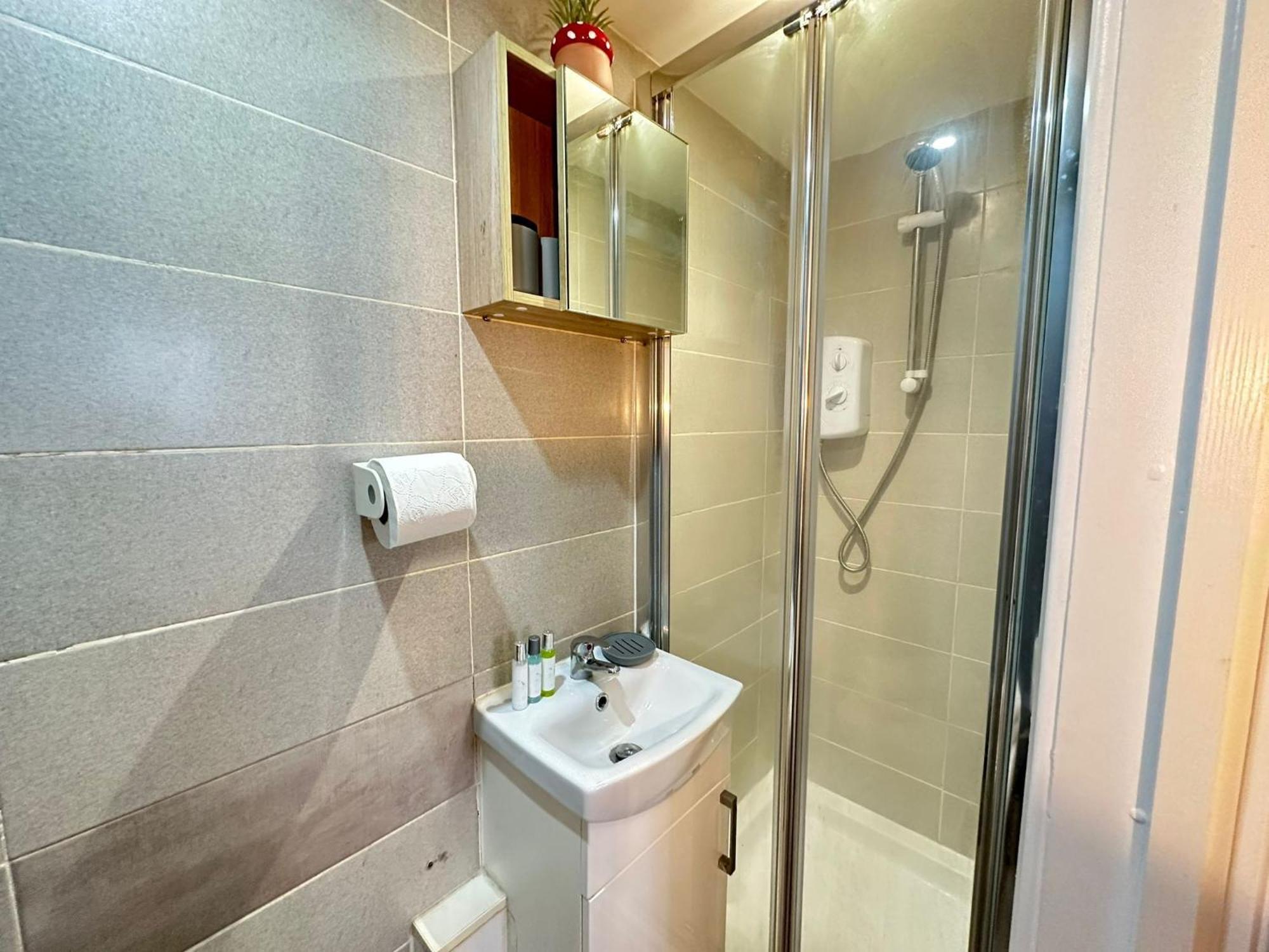 Studio Near Central Appartement