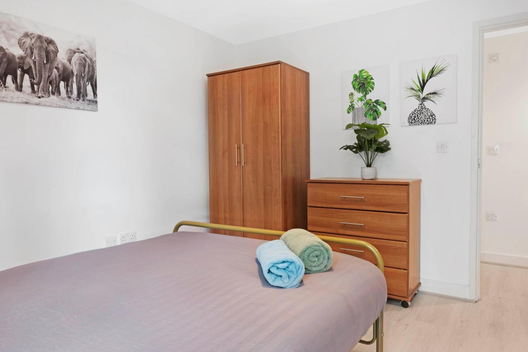 Cosy Modern1 Bed Apartment, By Excel London, Airport & O2 Lägenhet