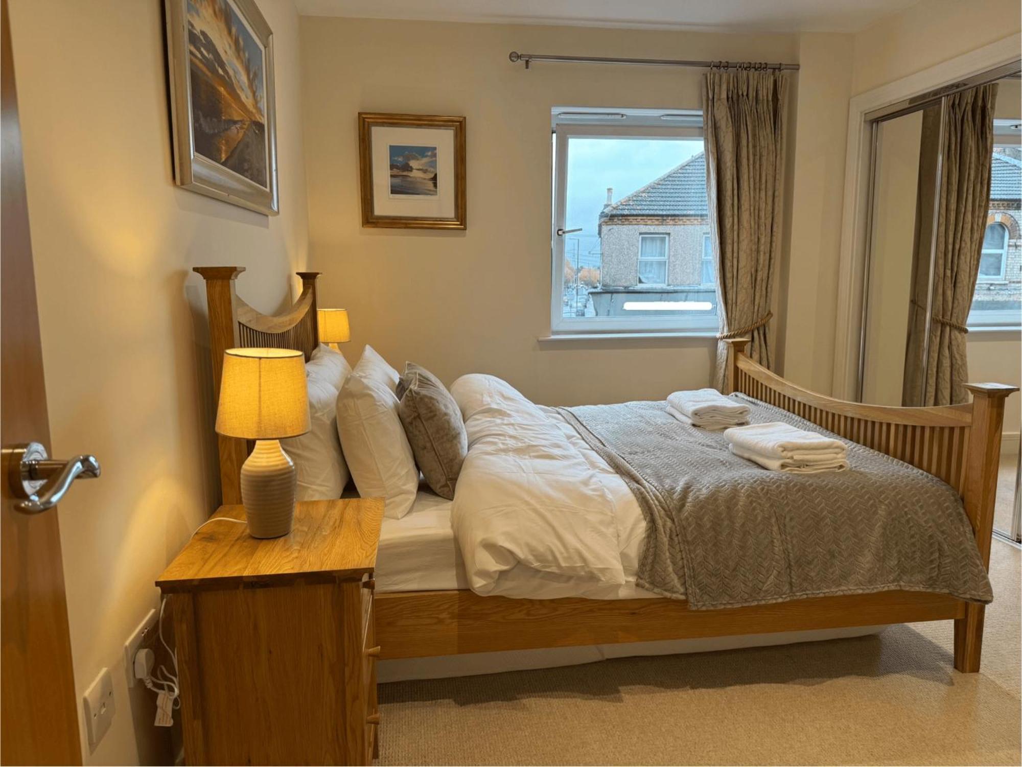 Two Bed Flat In Wimbledon Apartment London
