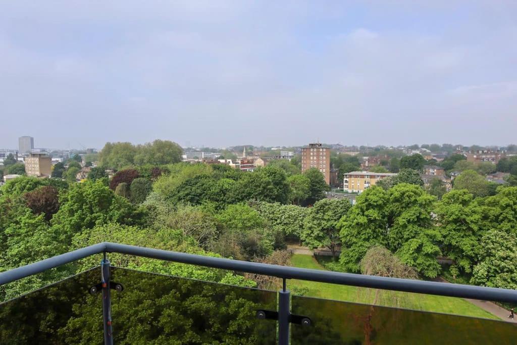 Apartment 3 Bed Flat With A View