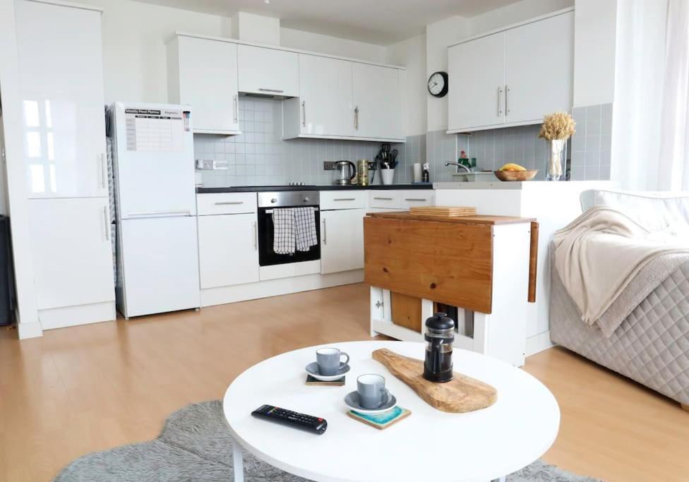 3 Bed Flat With A View Apartment