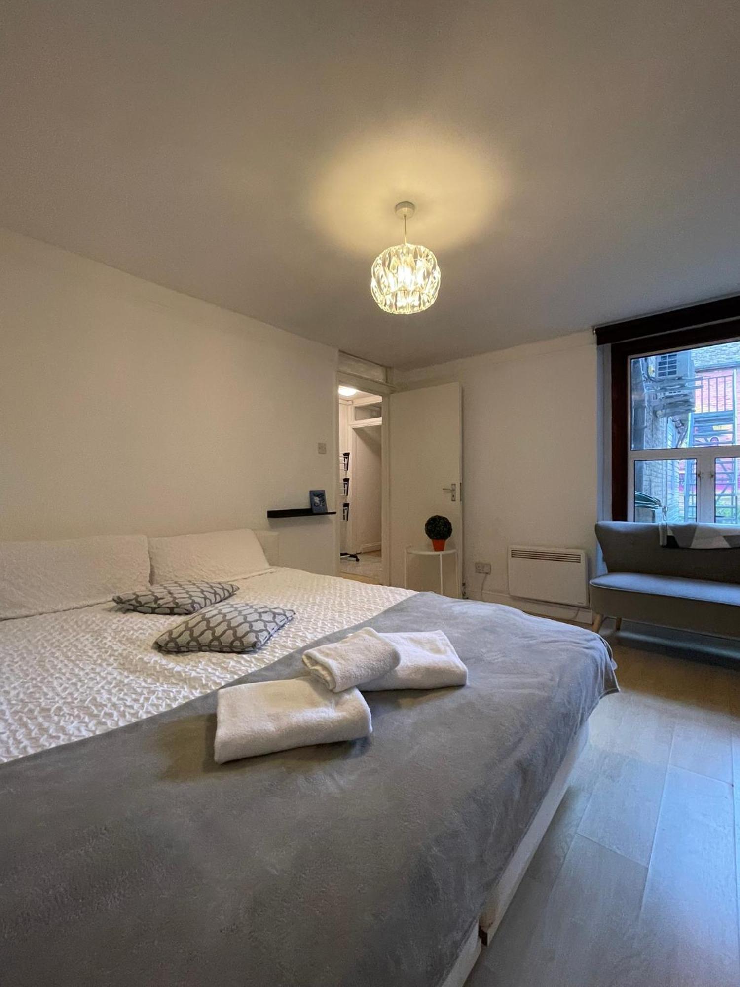 Chamberlayne 5* London