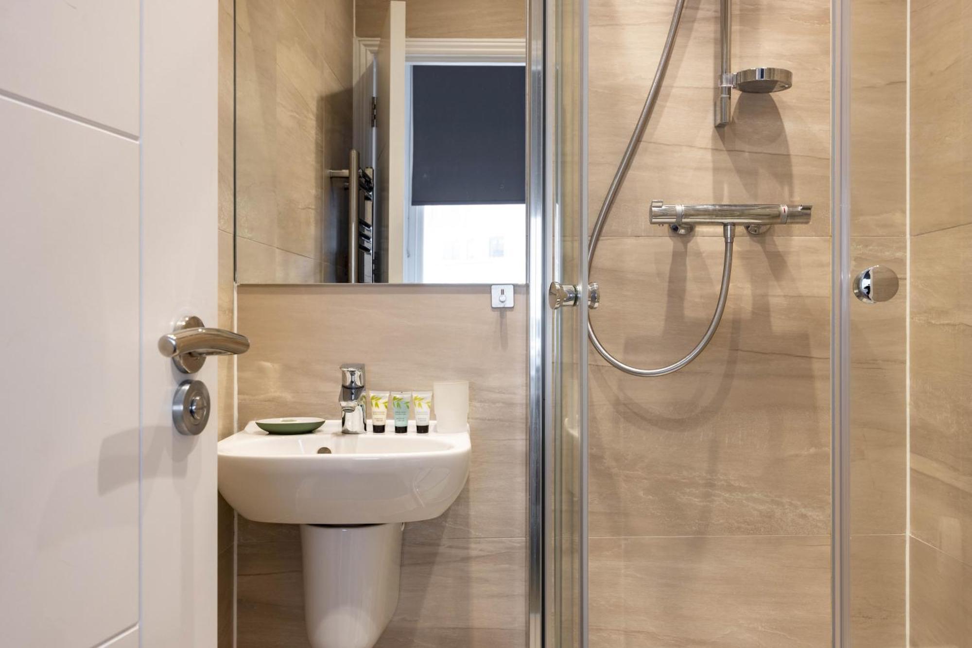 Appartement Emperor's Gate, Sw7 4hh, Uk Londen