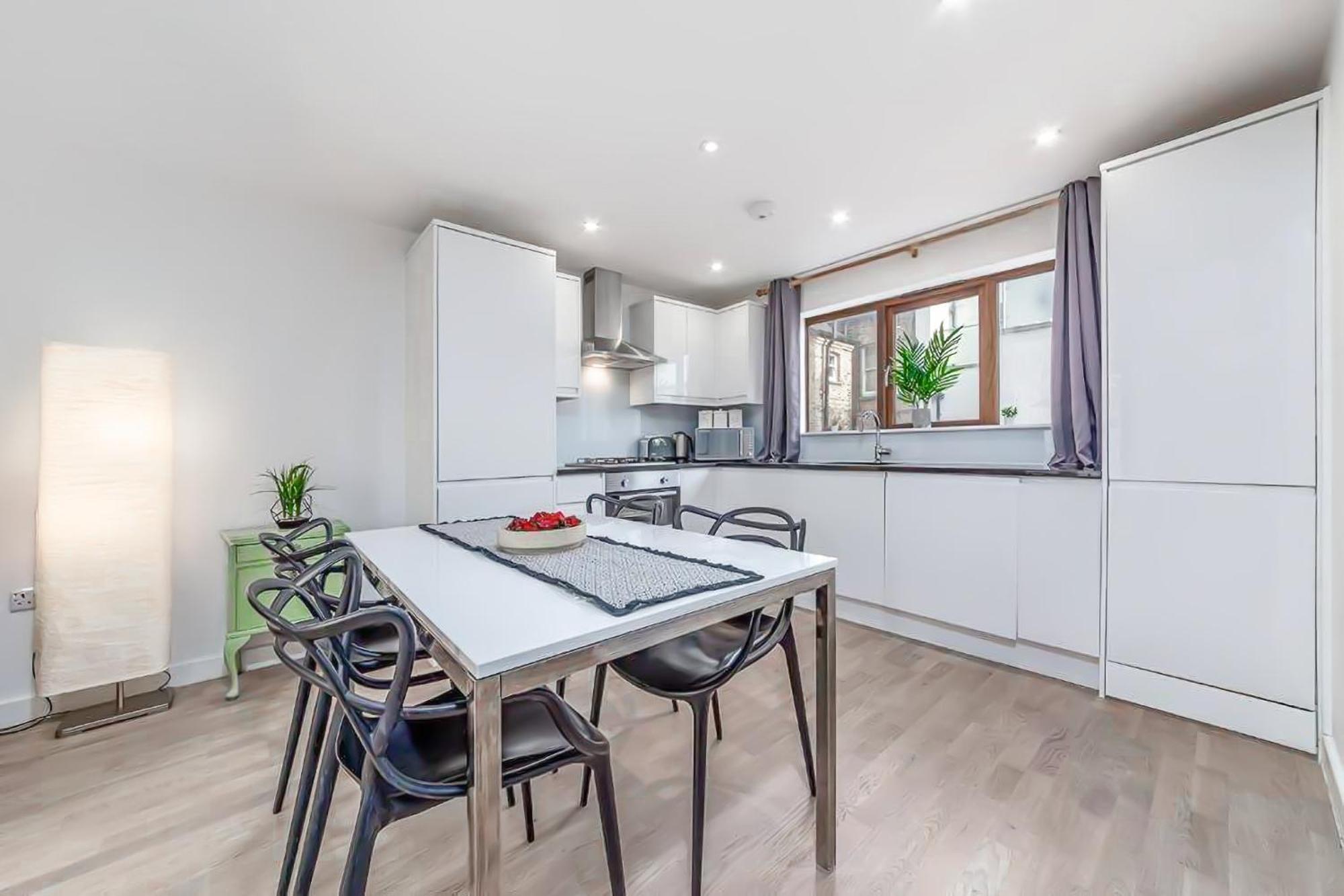 Amazing 2 Bed Bath Flat With Eye View Lm7 Appartamento Londra