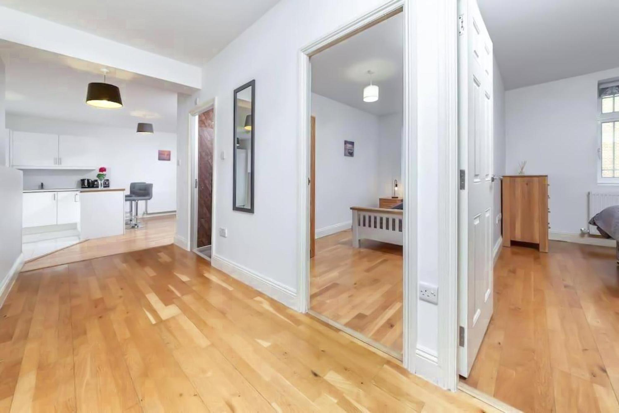 Lejlighed Lovely 2 Bedroom With Patio Waterloo Lm1 London