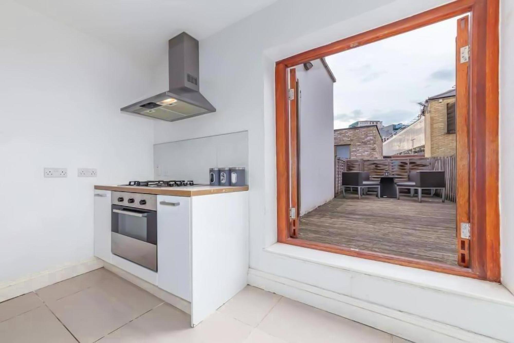 Lejlighed Lovely 2 Bedroom With Patio Waterloo Lm1 *