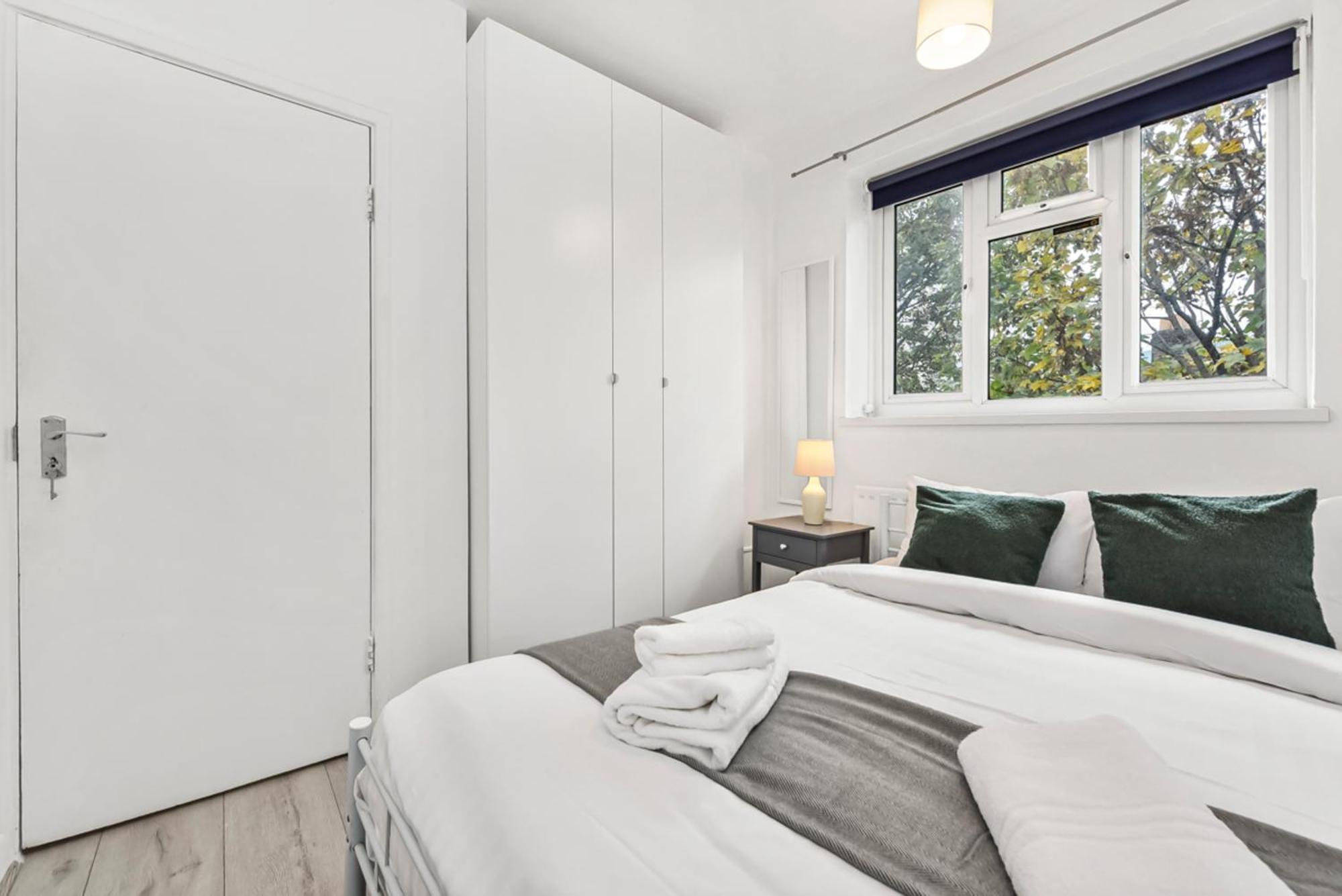 Apartment 3 Bedroom Flat In Wandsworth London