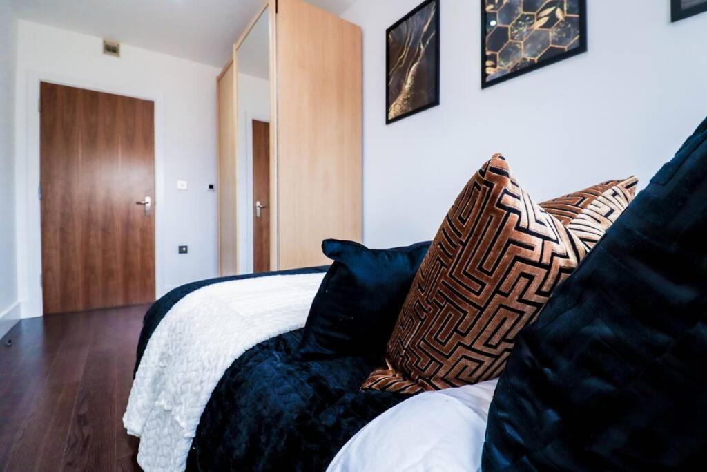 Leilighet Luxury Flat Wroof Terrace Close To Train Station
