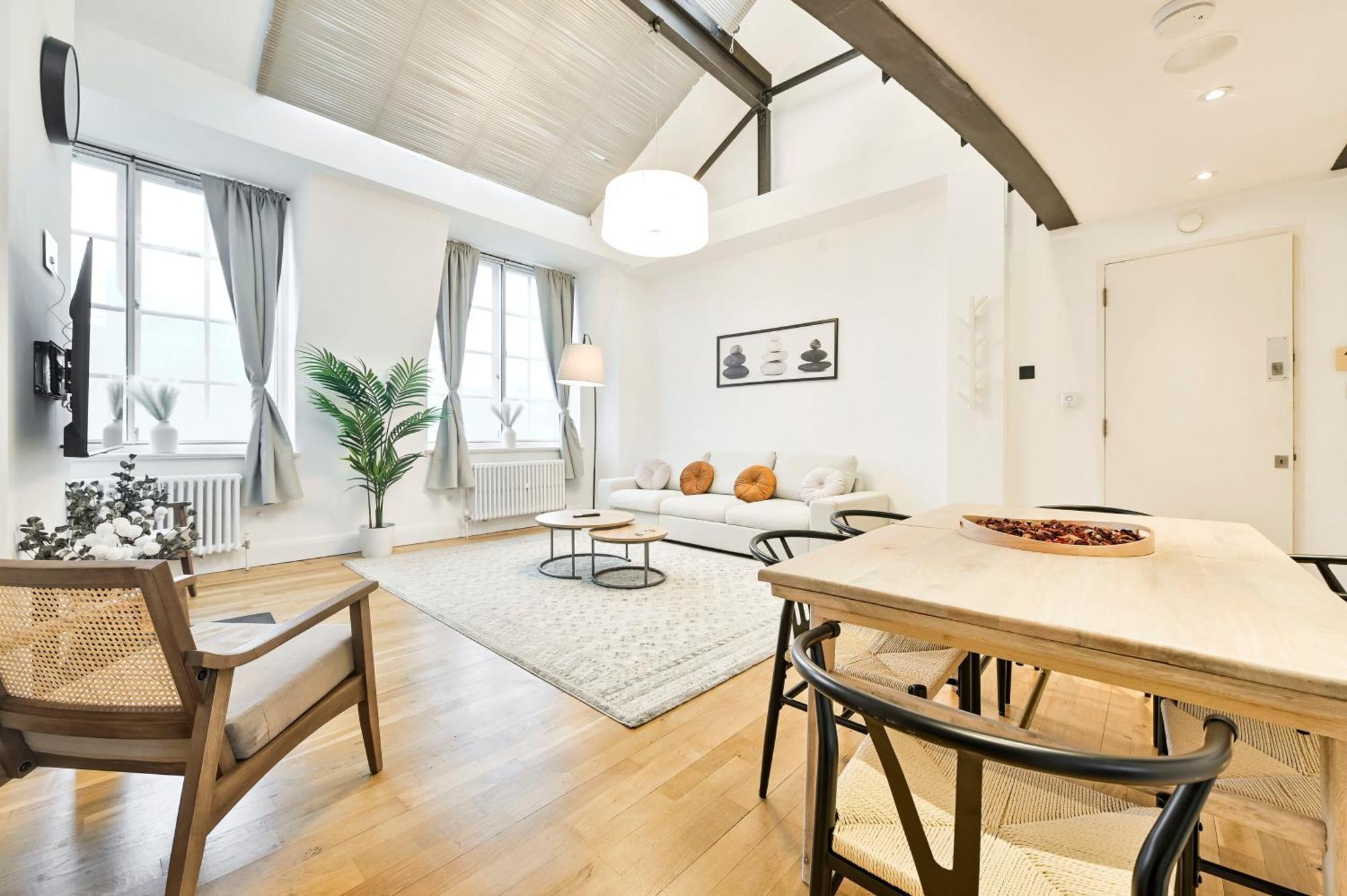 Light And Airy London