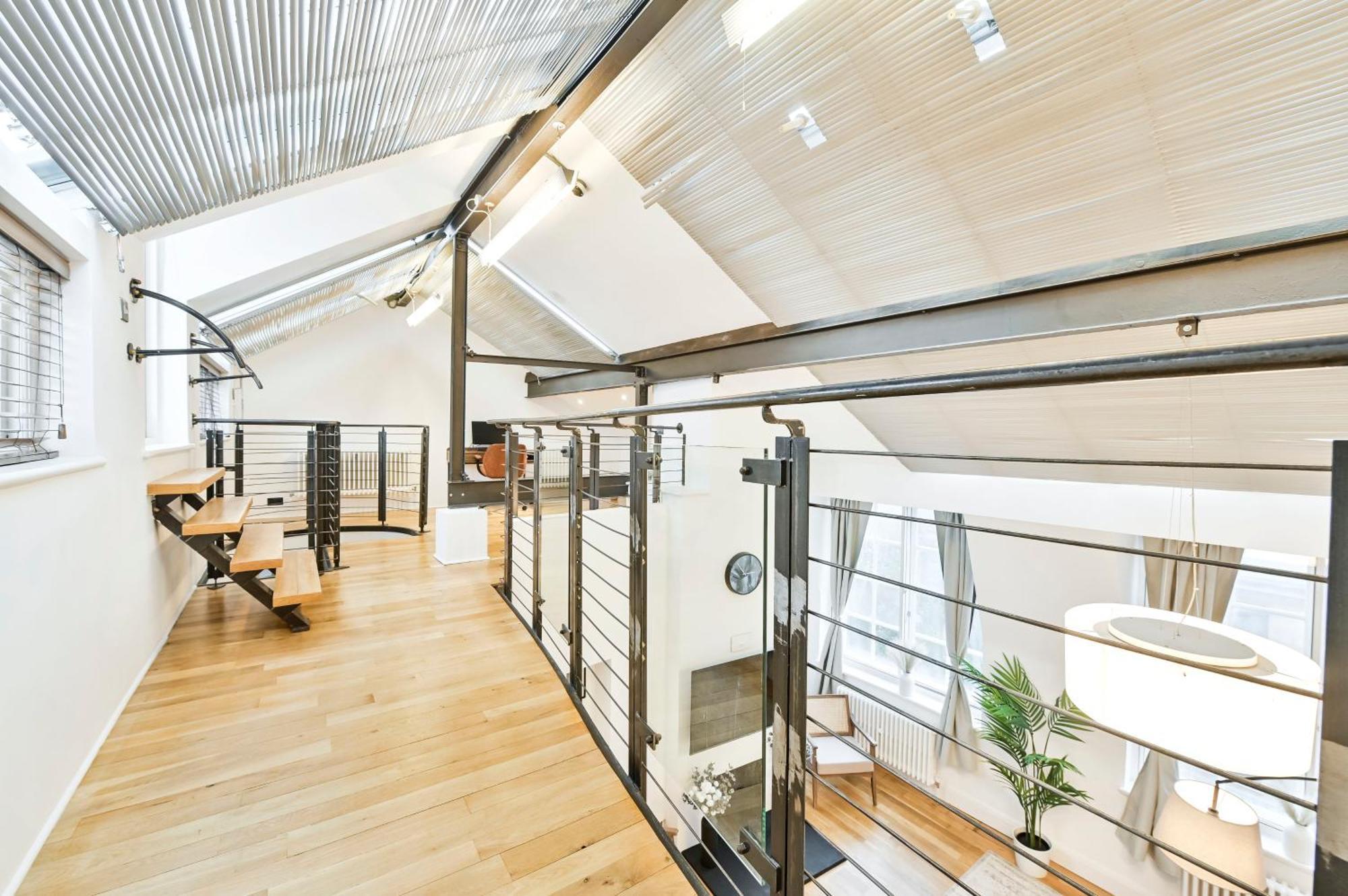 Apartment Light And Airy London