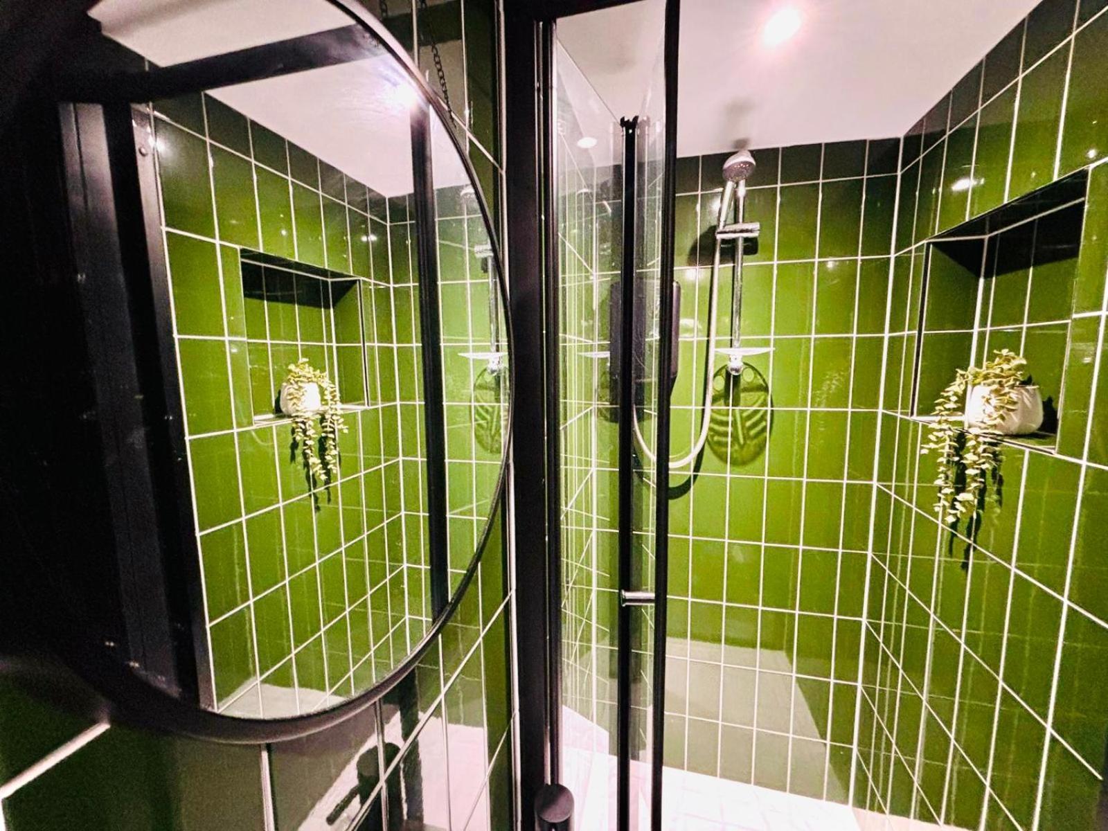 Luxury Mezzanine Flats Next Hackney Gasthuis Londen