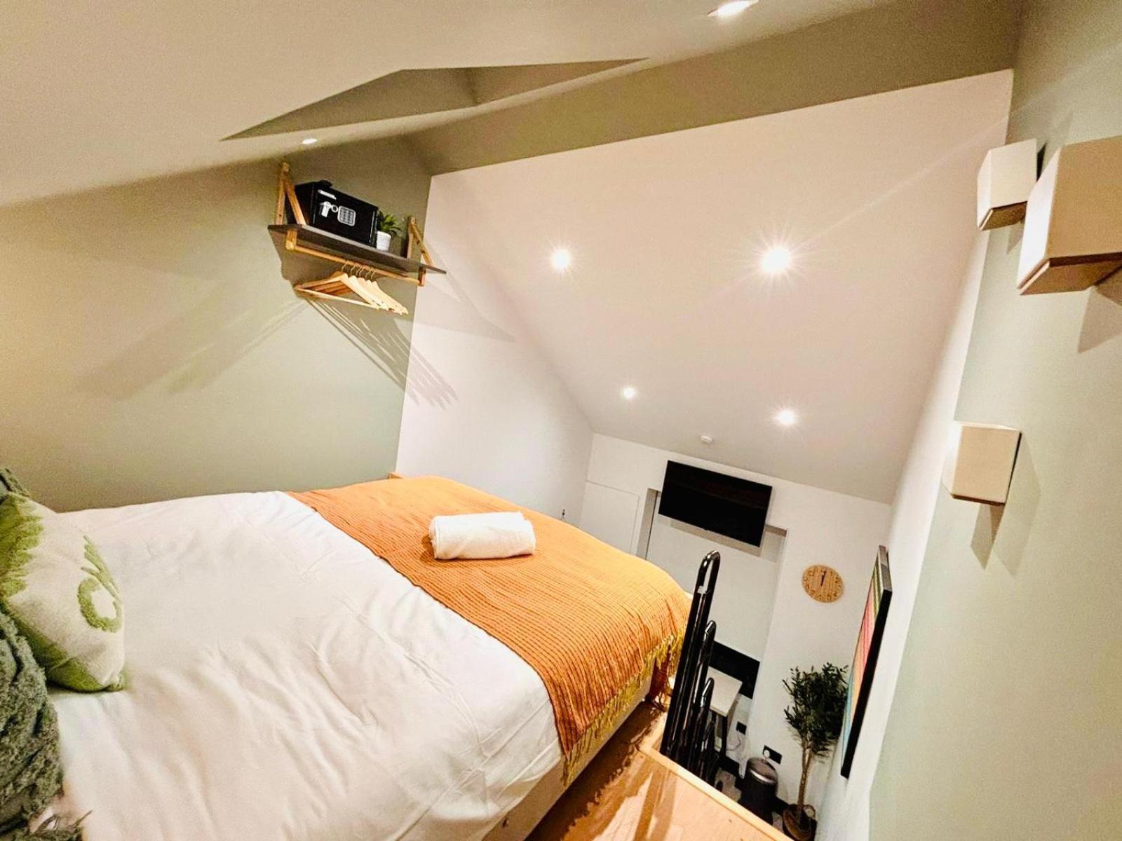 Luxury Mezzanine Flats Next Hackney Londres