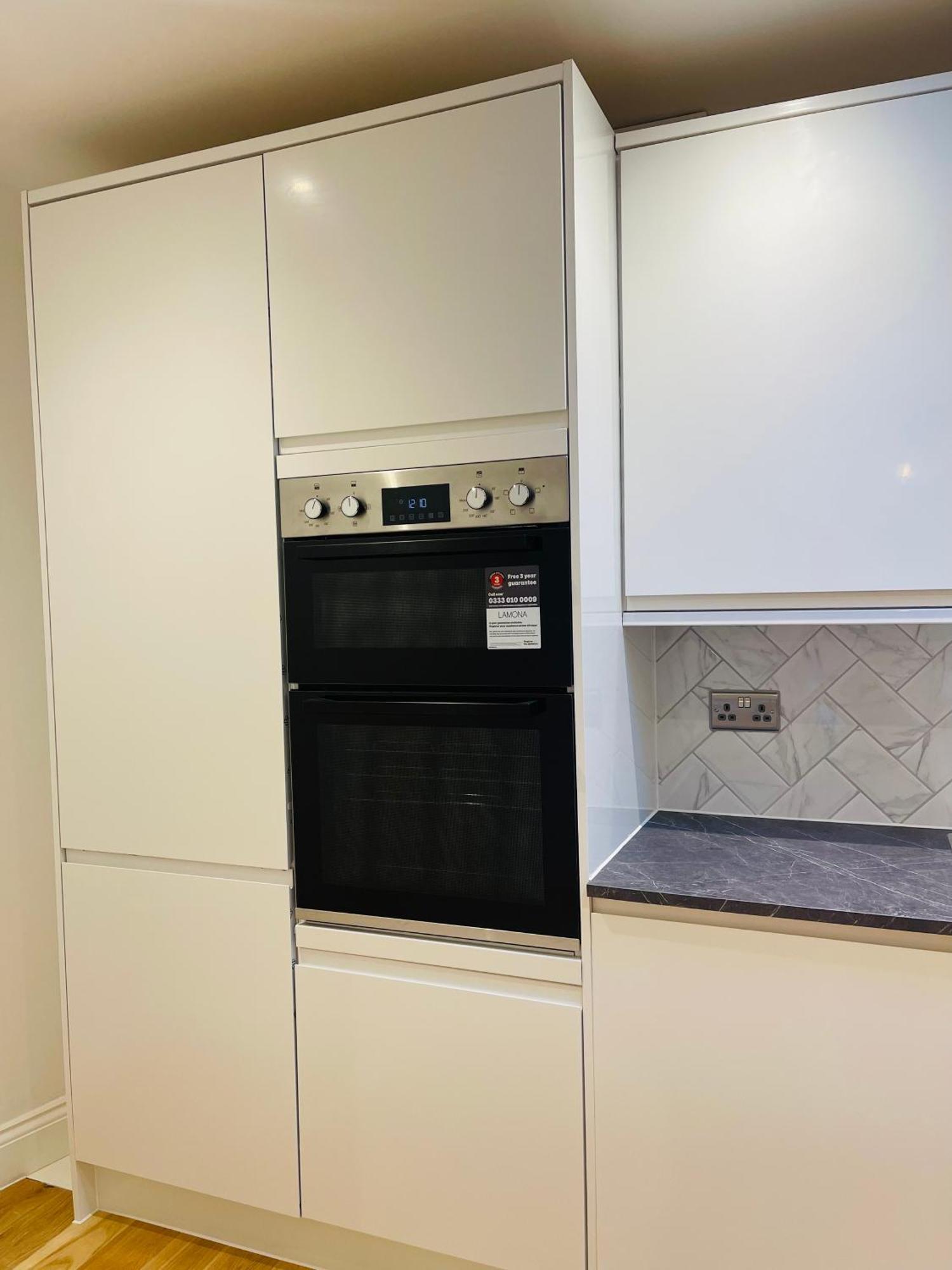 Lejlighed Fully Furnished Duplex In Askew Road London