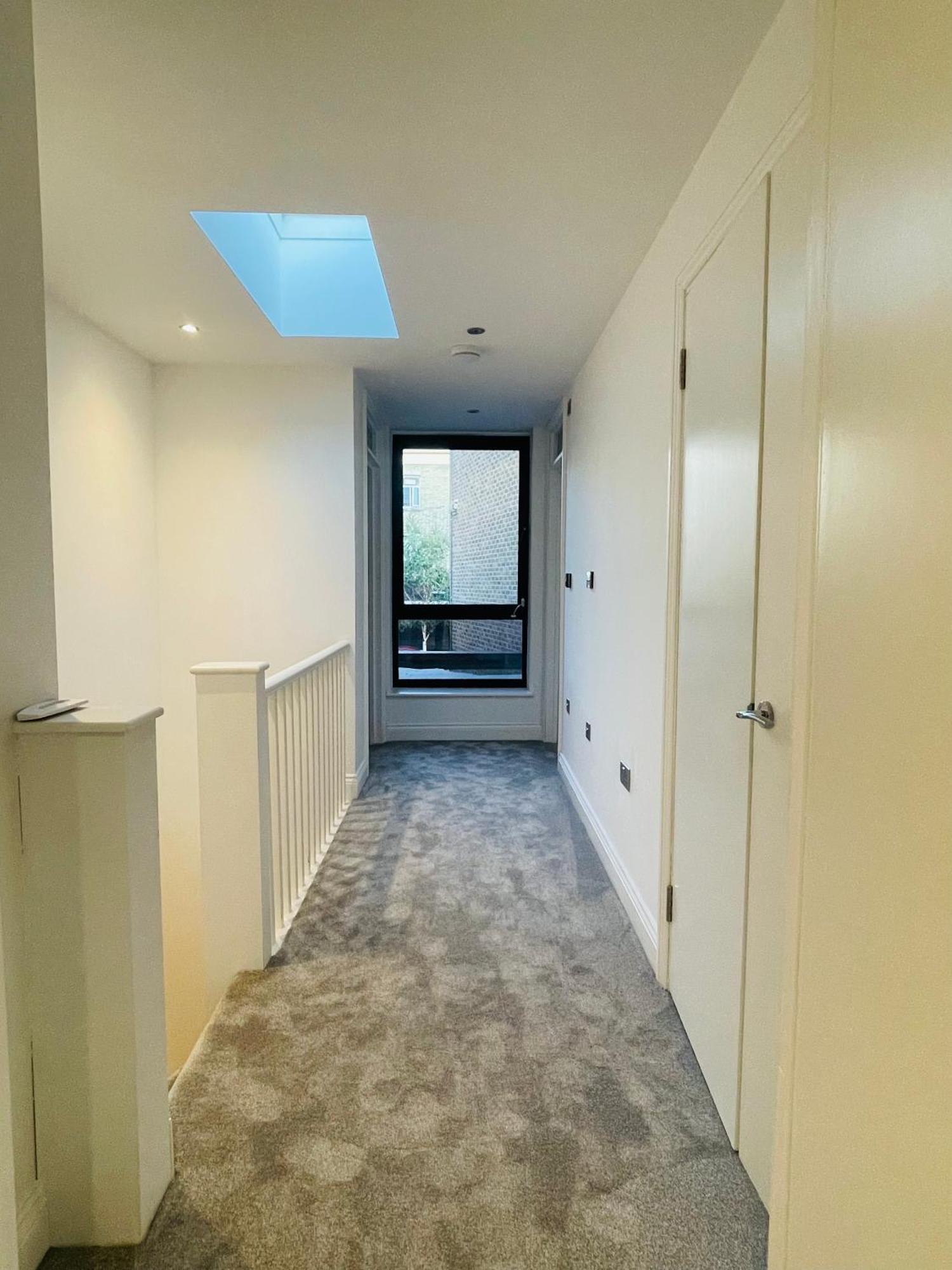 Lejlighed Fully Furnished Duplex In Askew Road *