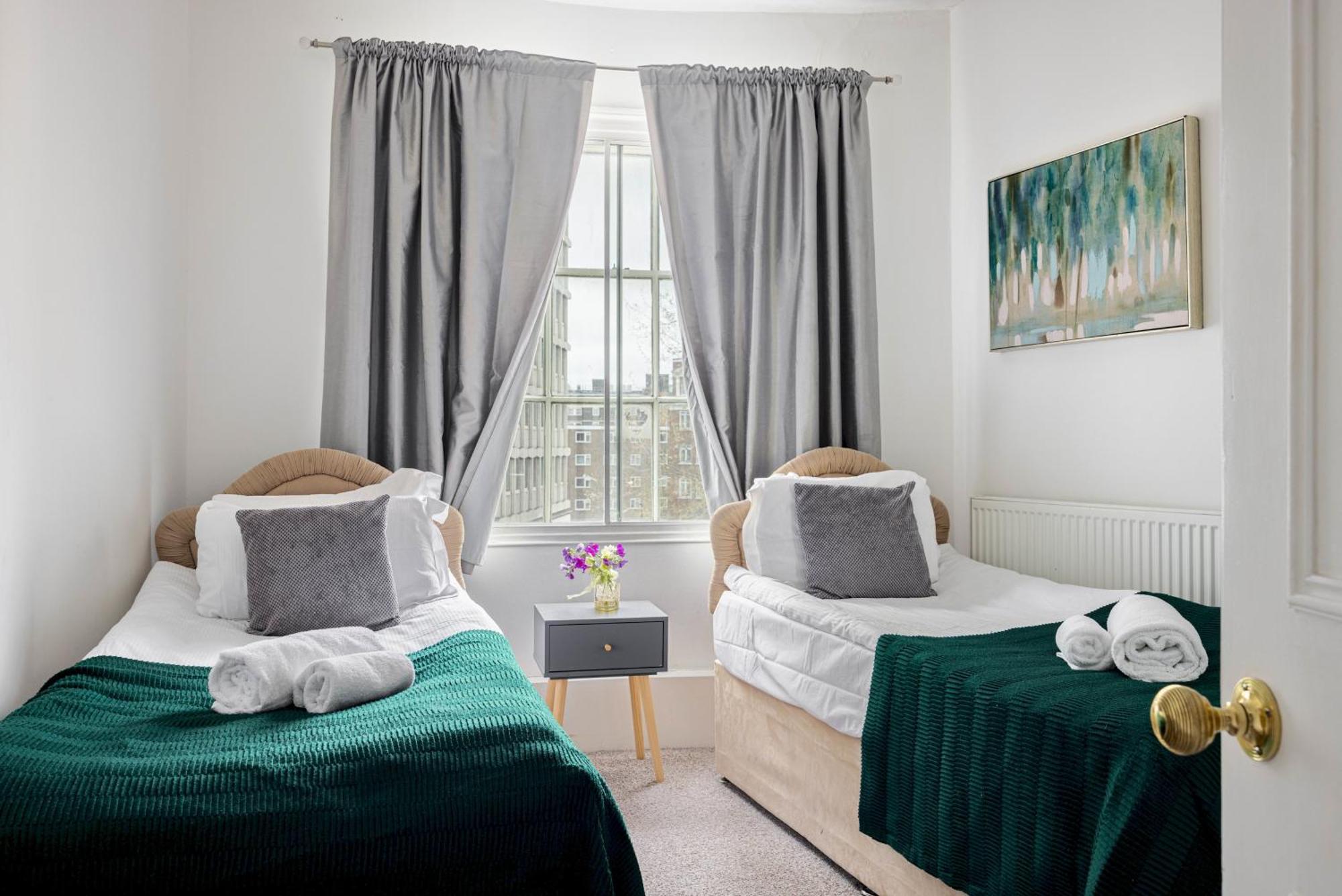 Picktheplace Lancaster Gate Lejlighed London