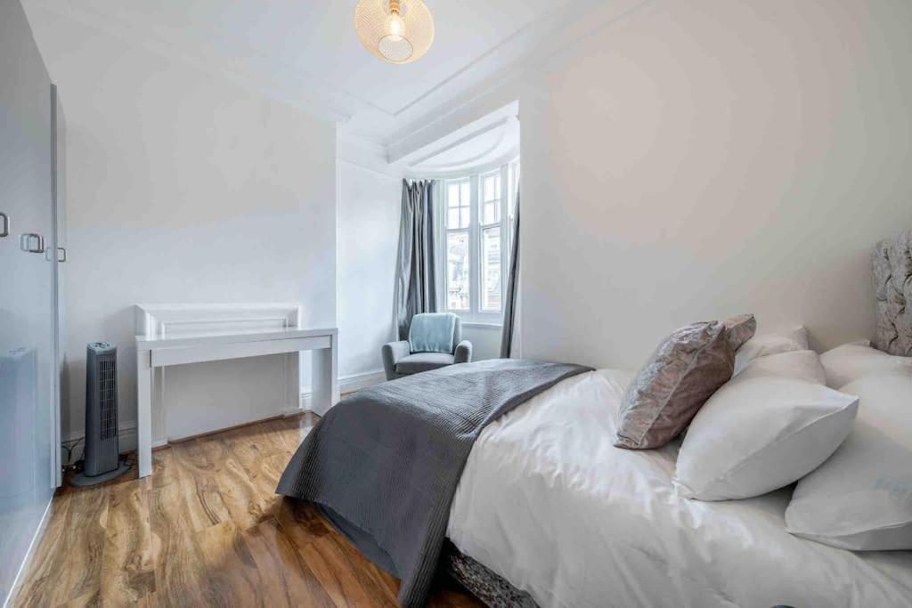 Dyc Oxford Street - Selfridges - 3bed With Lift London