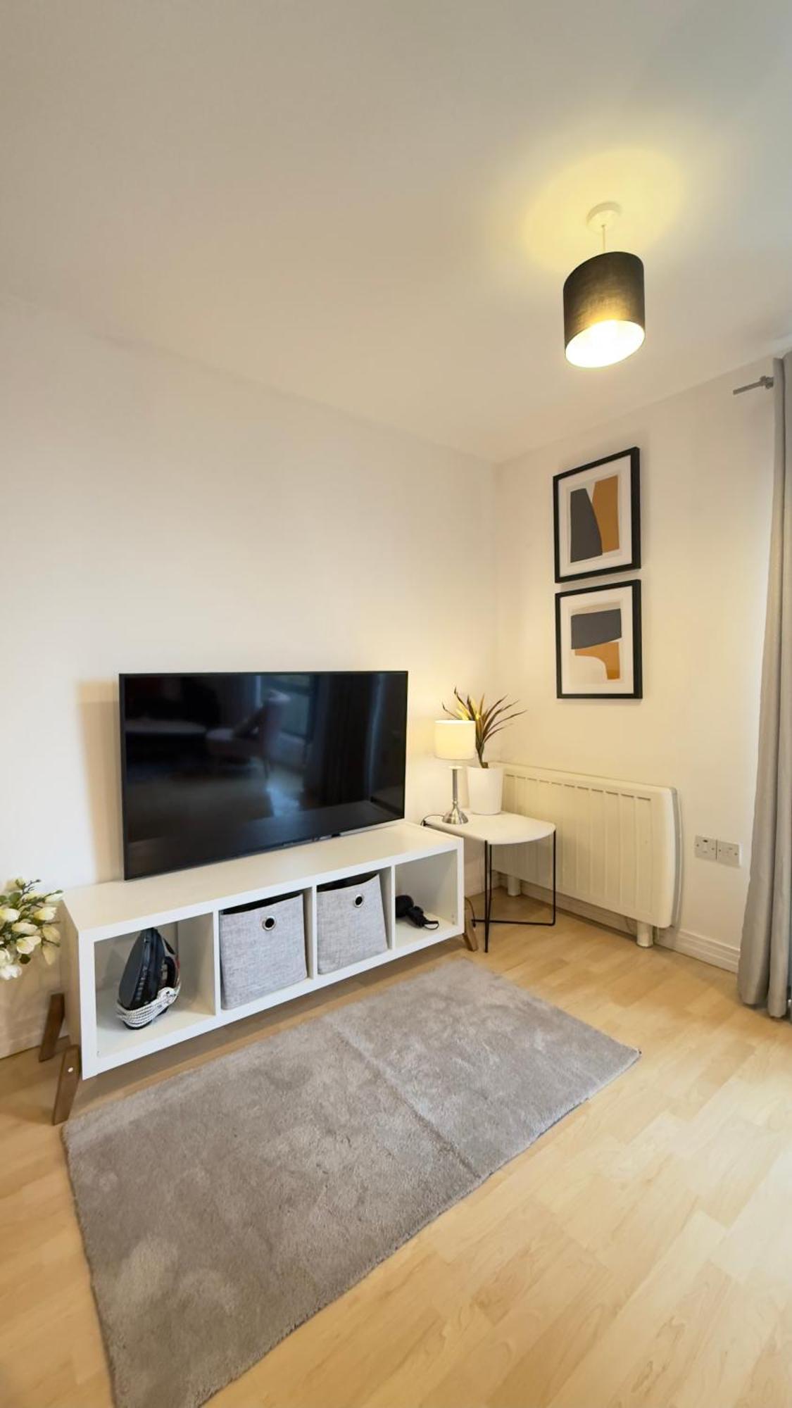 Modern Spacious Opposite Station Ii Leilighet *