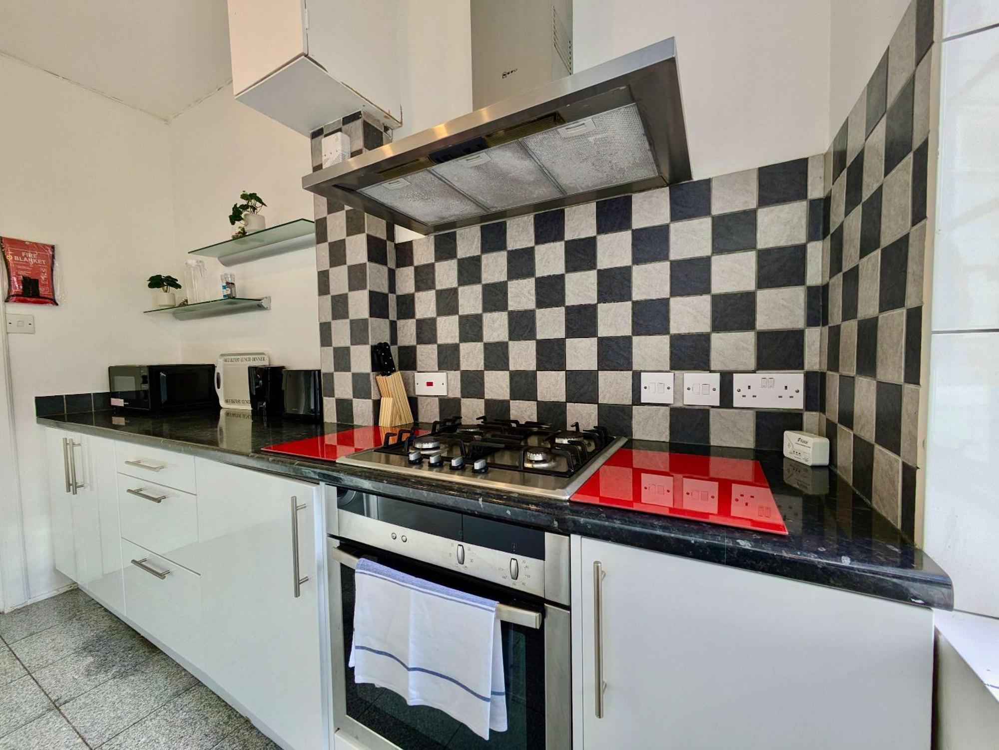 Stunning On Finchley Road Appartement